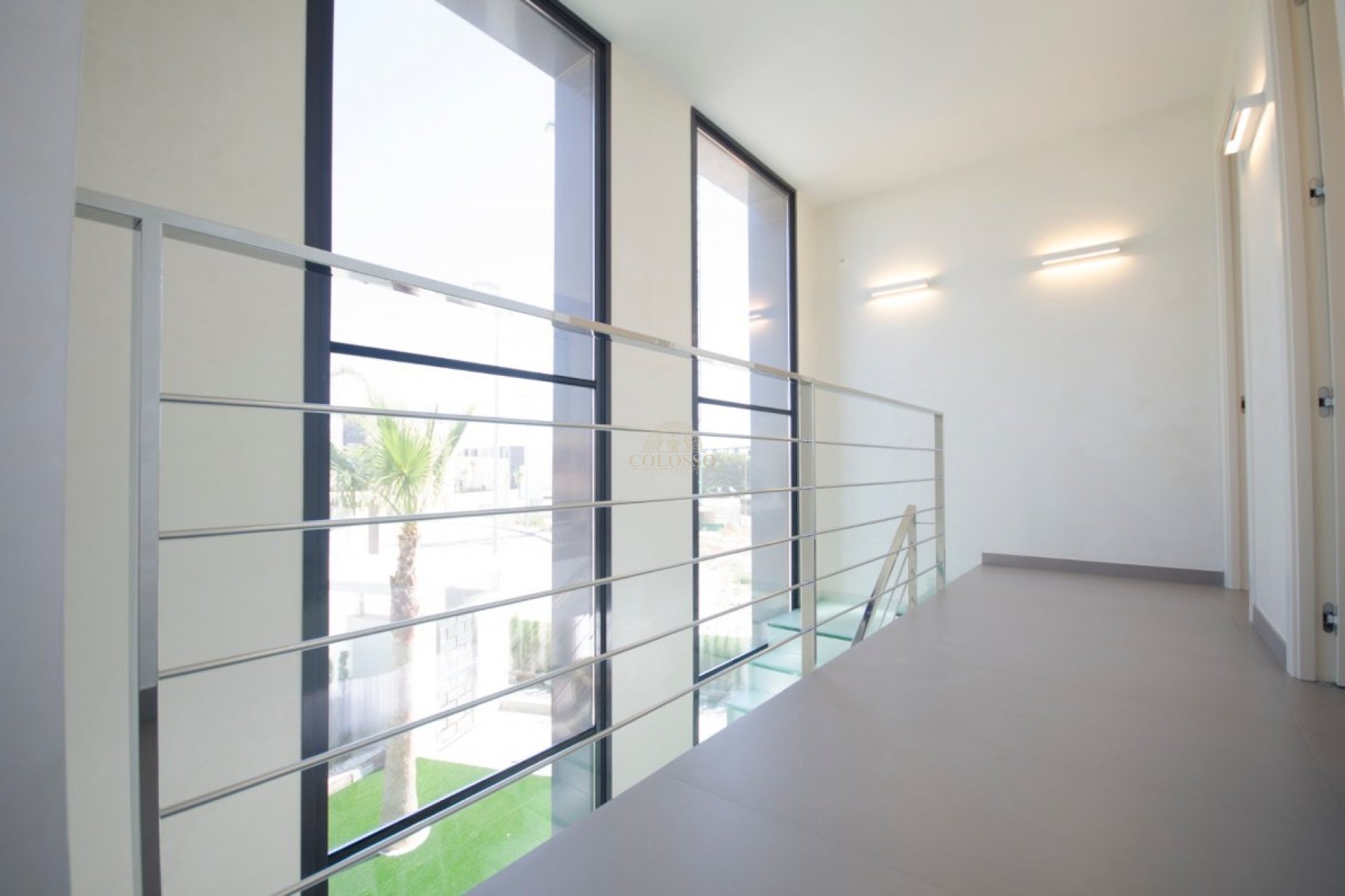 Resale - Villa -
Orihuela Costa - Campoamor
