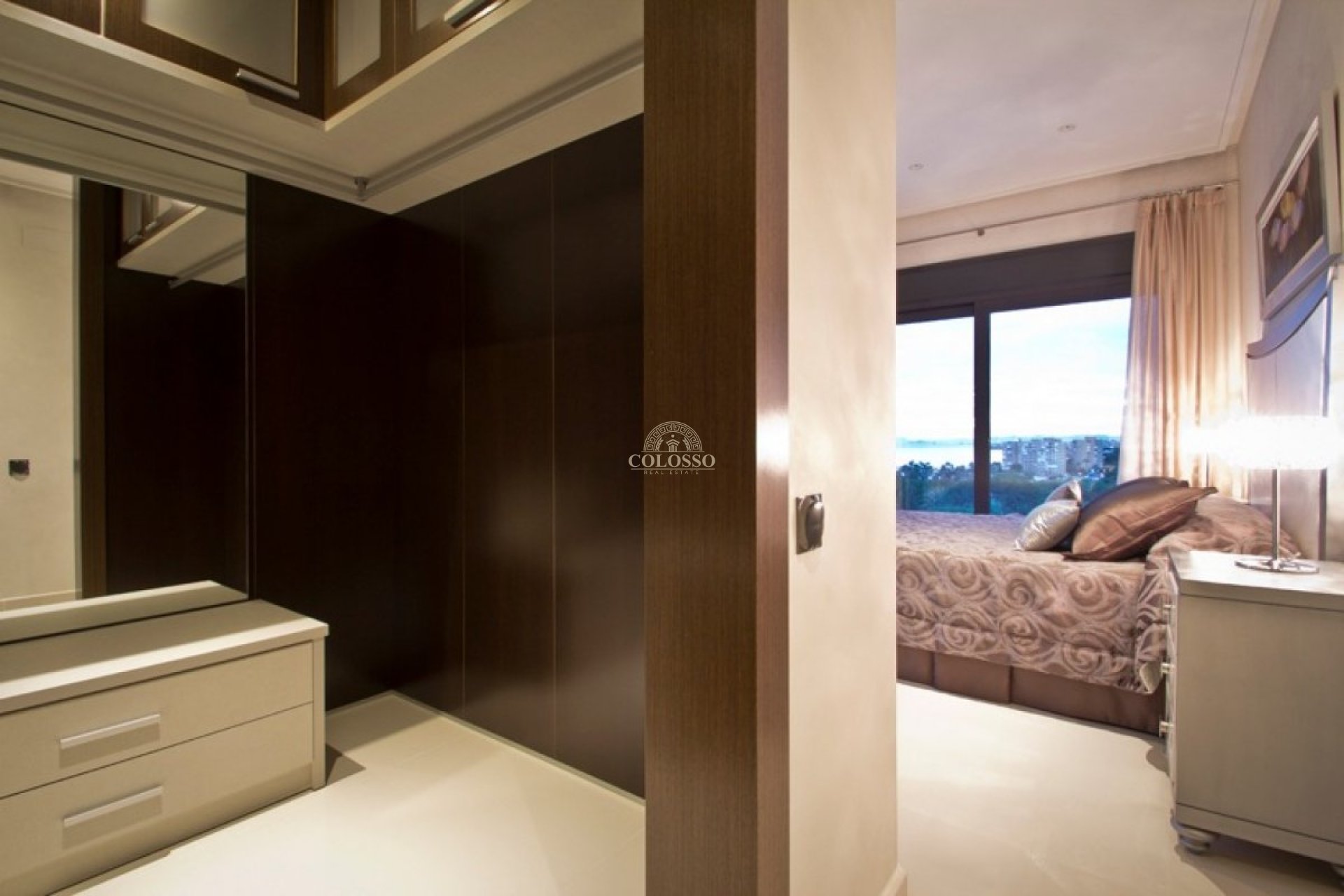 Resale - Villa -
Orihuela Costa - La Zenia