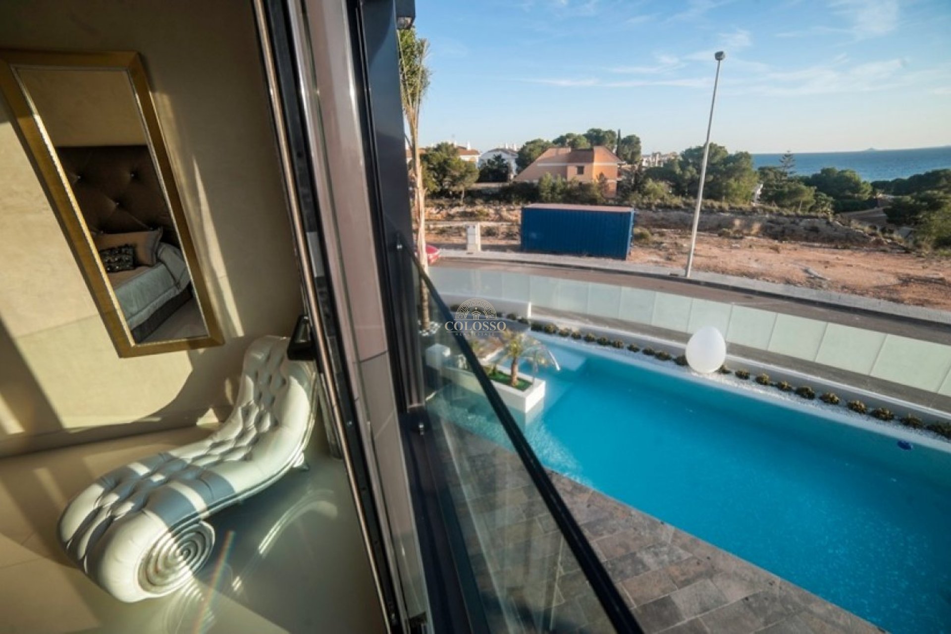 Resale - Villa -
Orihuela Costa - La Zenia