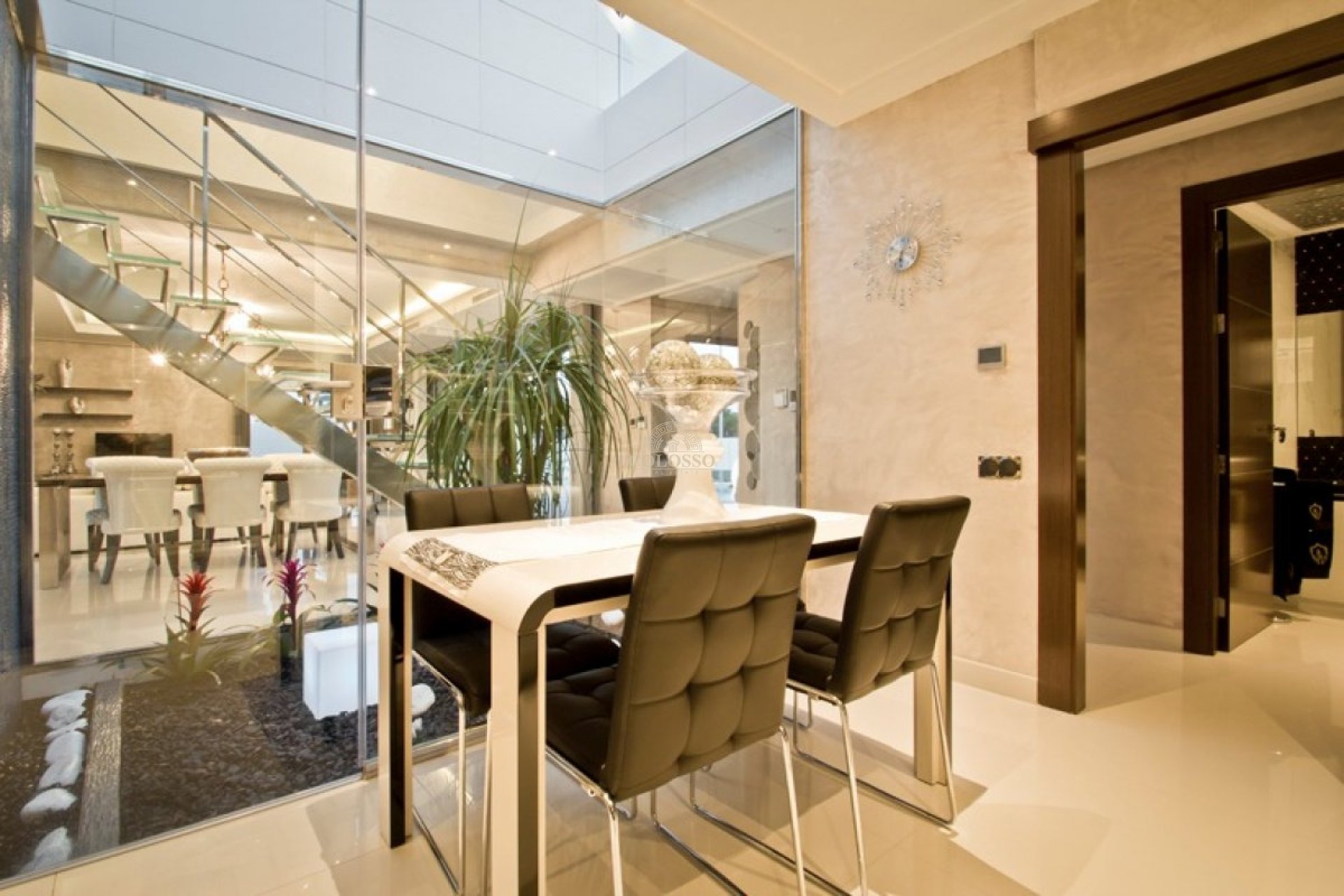 Resale - Villa -
Orihuela Costa - La Zenia