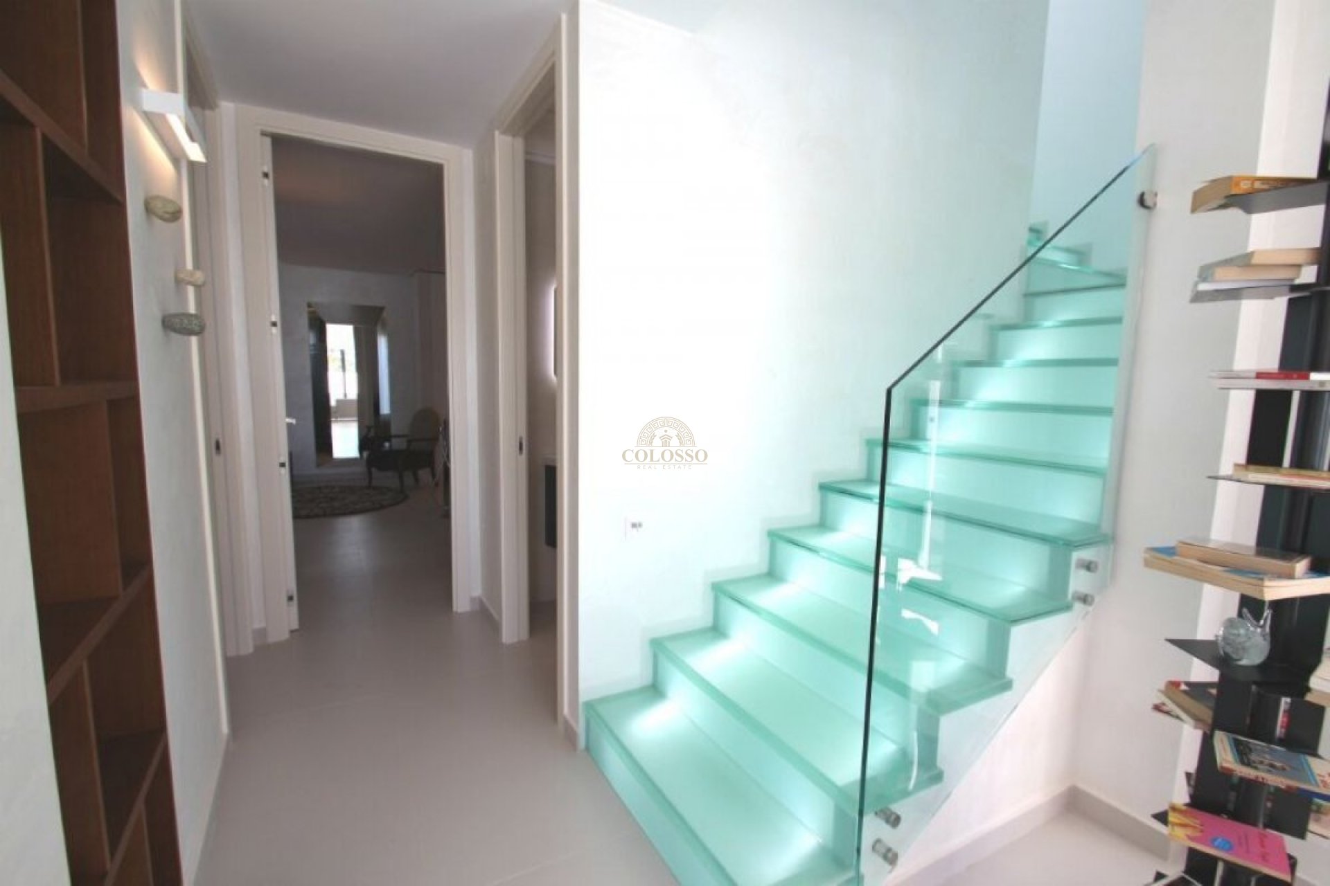 Resale - Villa -
Orihuela Costa - La Zenia