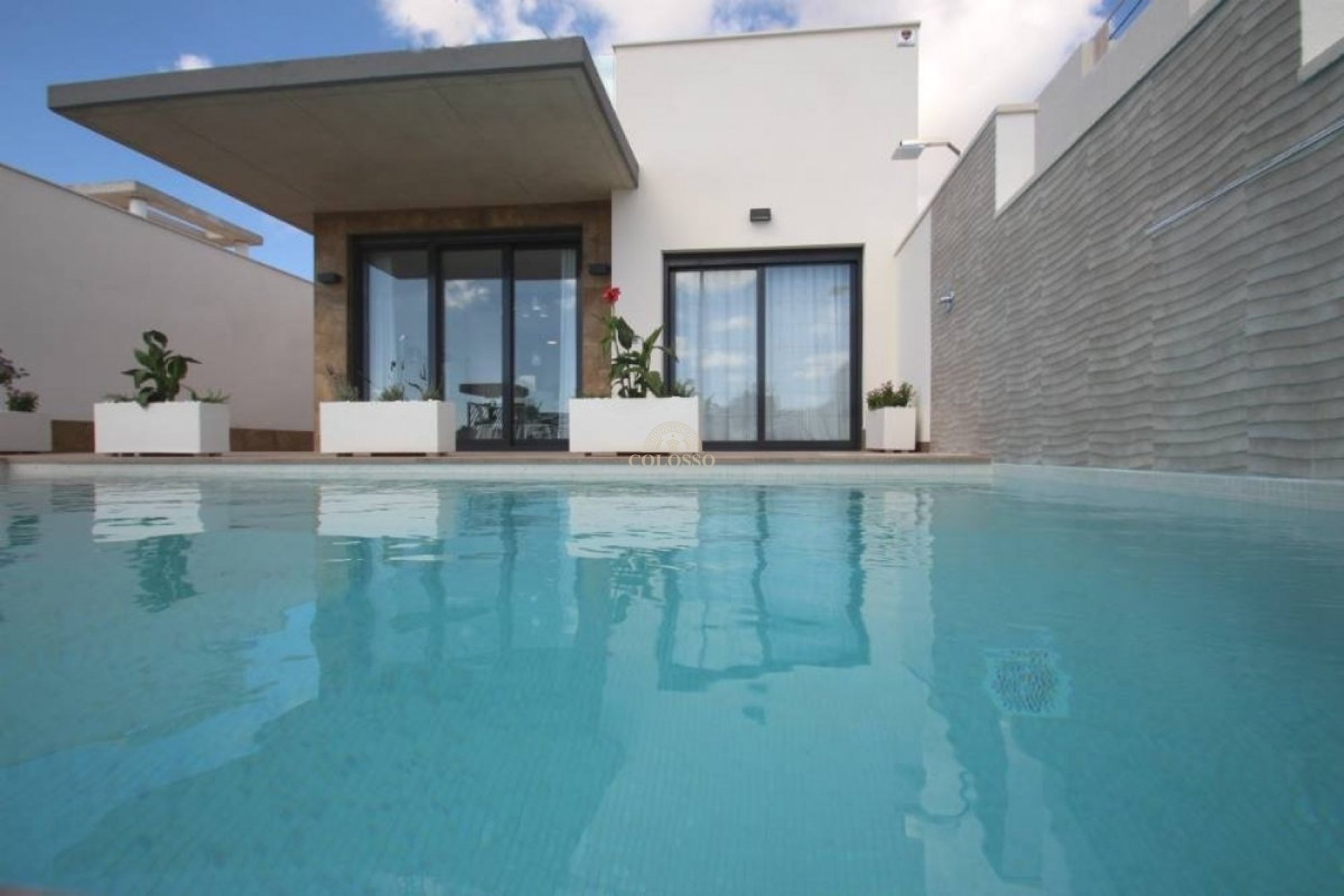 Resale - Villa -
Orihuela Costa - La Zenia