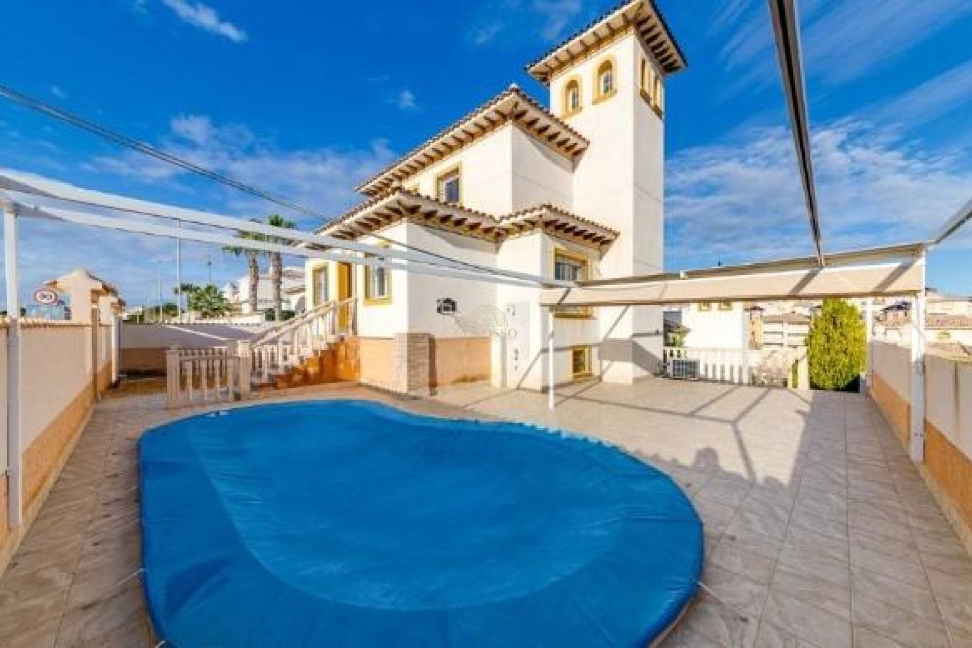 Resale - Villa -
Orihuela Costa - Montezenia