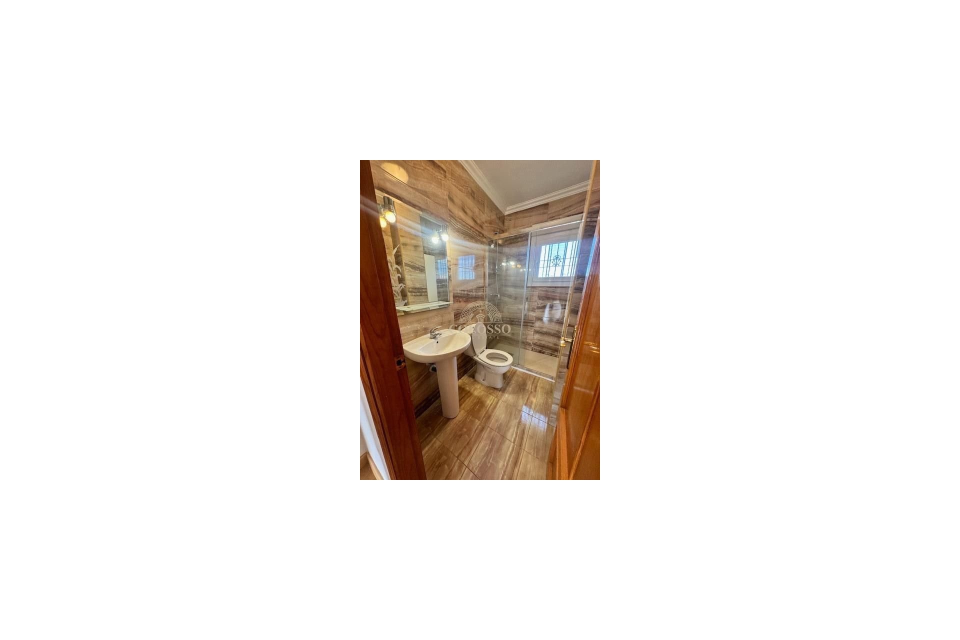 Resale - Villa -
Orihuela Costa - Montezenia