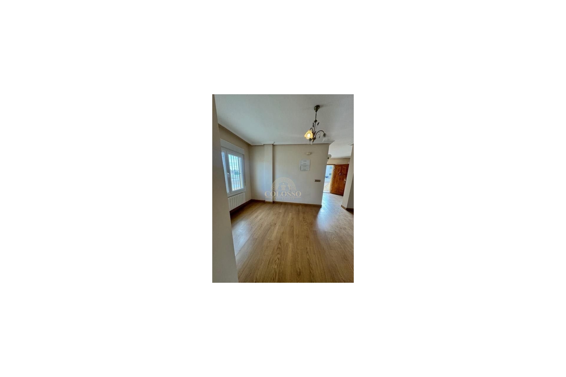 Resale - Villa -
Orihuela Costa - Montezenia