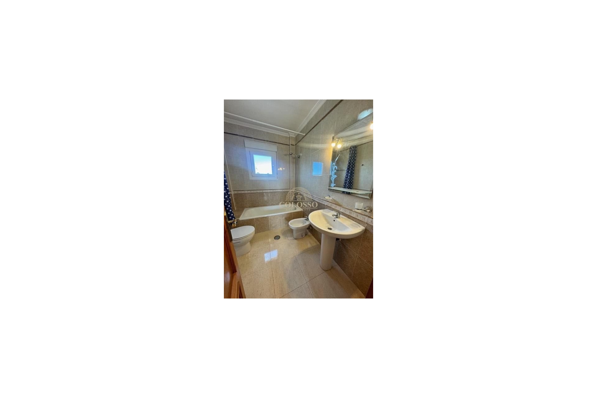 Resale - Villa -
Orihuela Costa - Montezenia