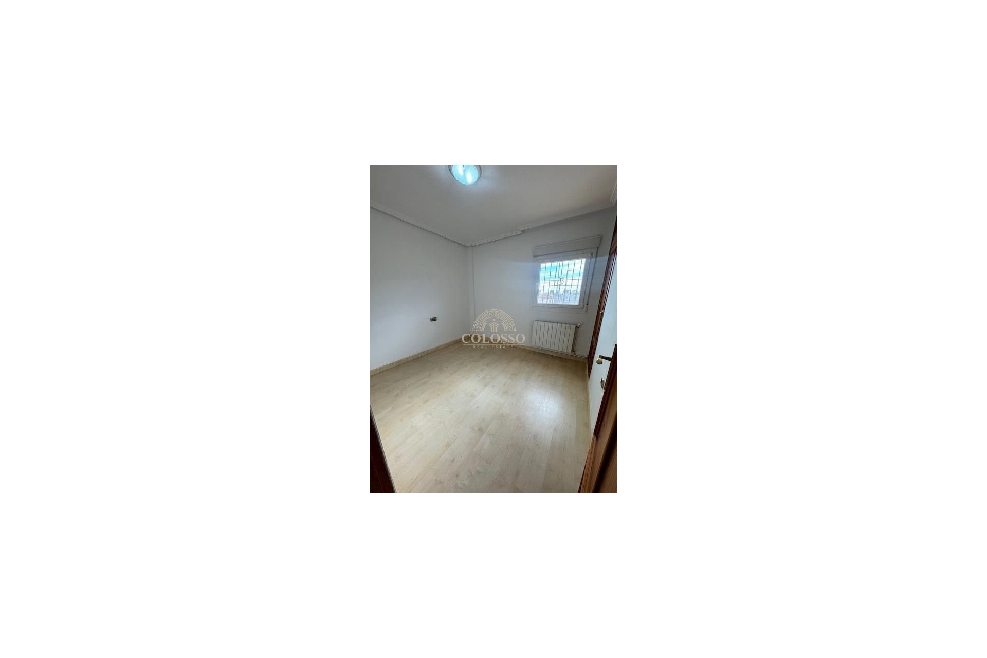 Resale - Villa -
Orihuela Costa - Montezenia