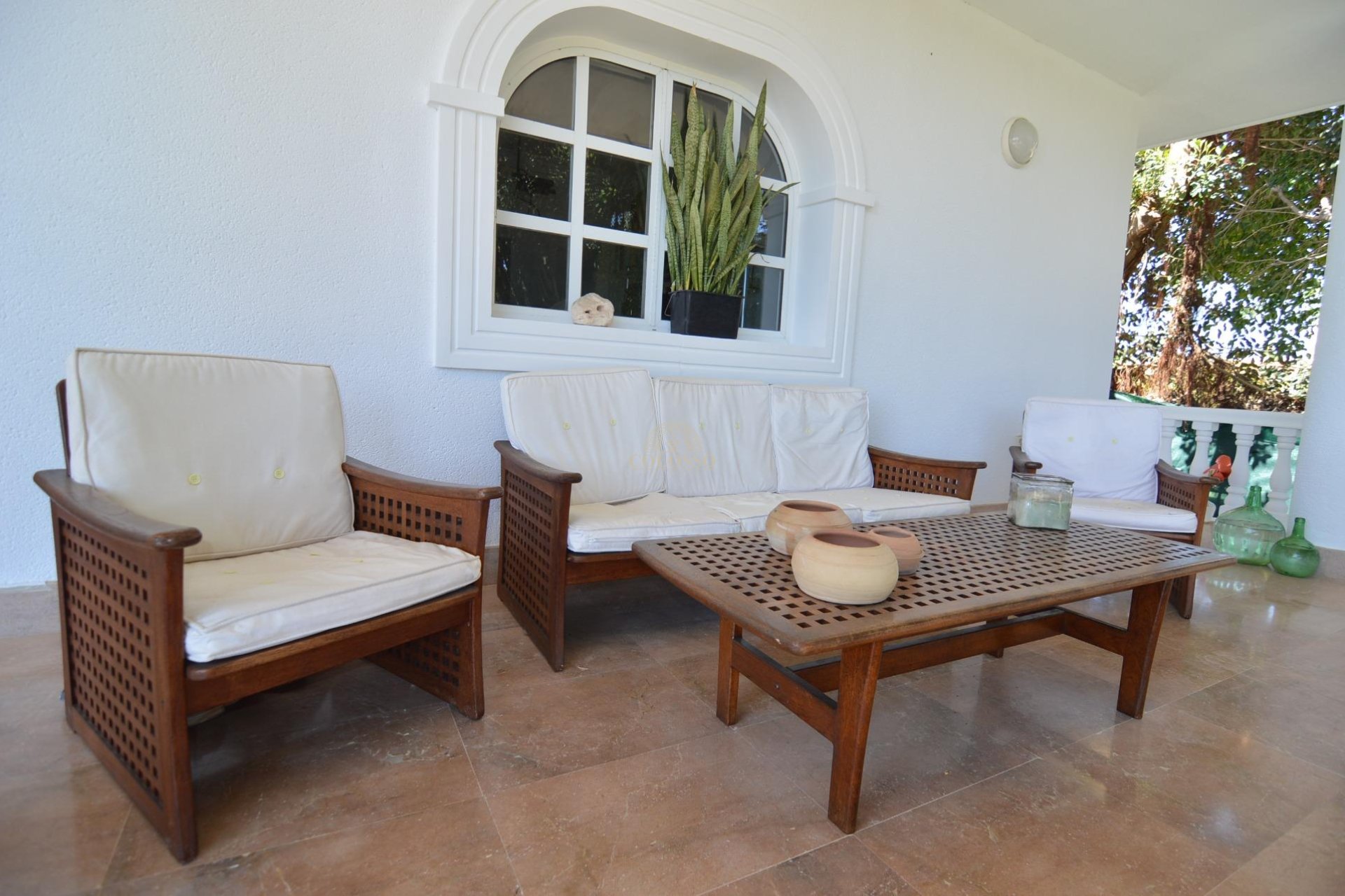 Resale - Villa -
Torrevieja - Centro