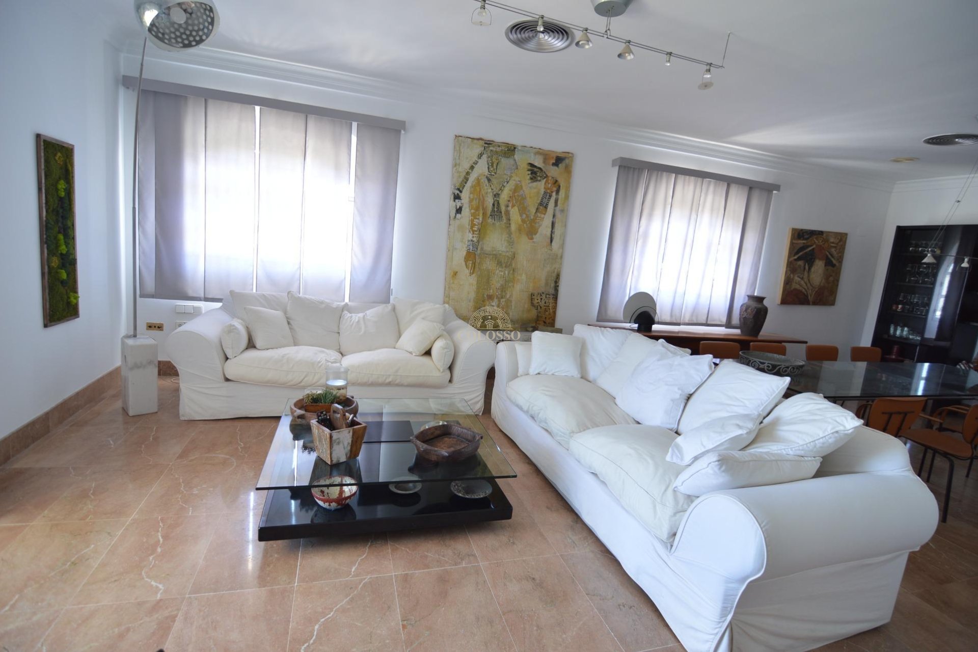 Resale - Villa -
Torrevieja - Centro