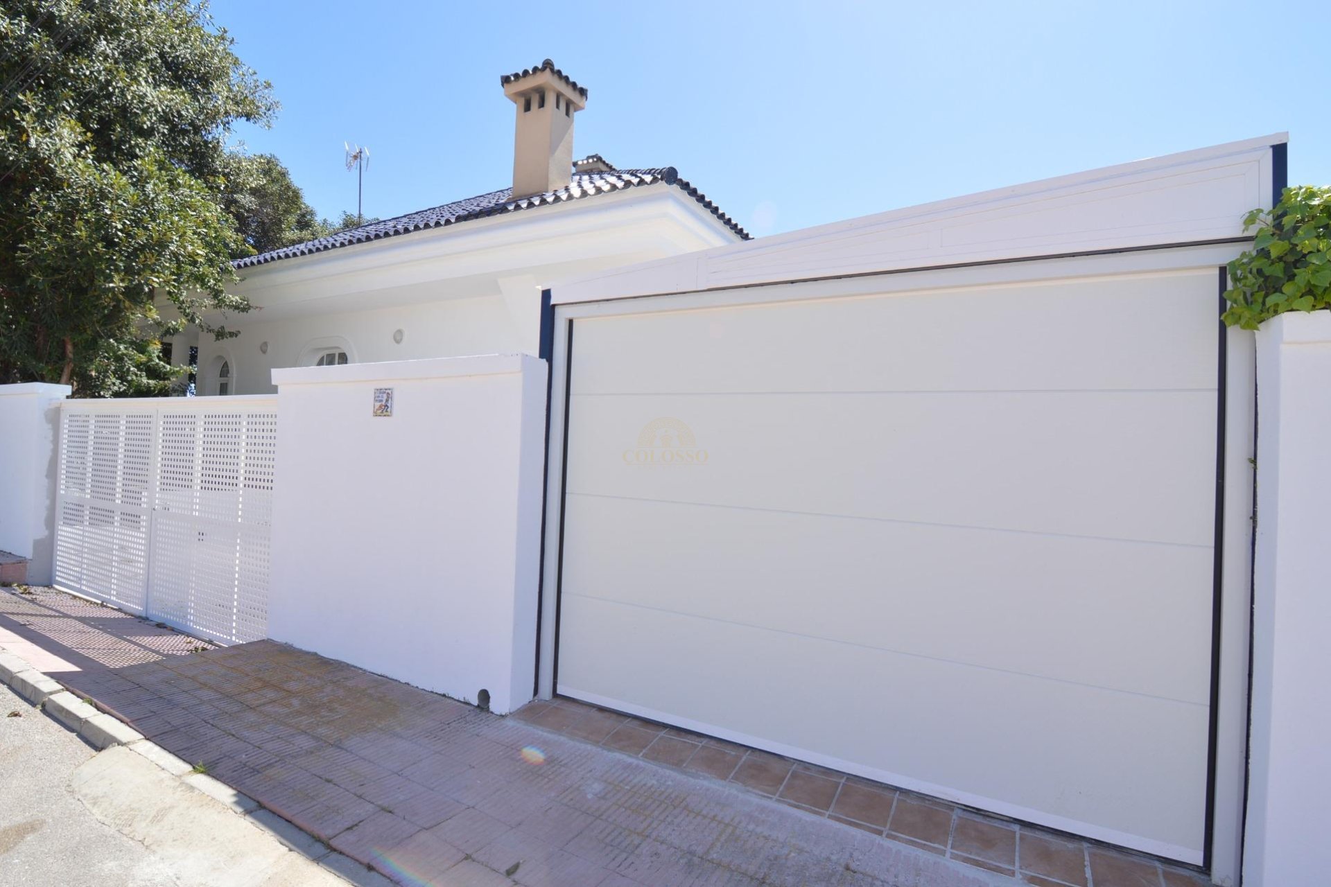 Resale - Villa -
Torrevieja - Centro