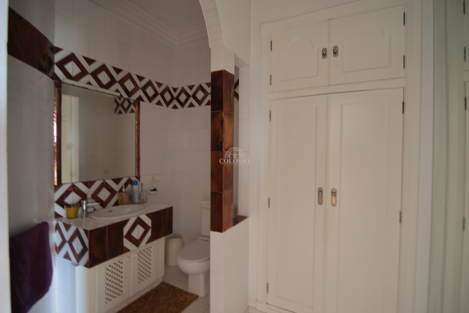 Resale - Villa -
Torrevieja - Centro