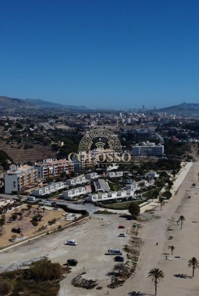 Resale - Villa -
Villajoyosa - Paraiso