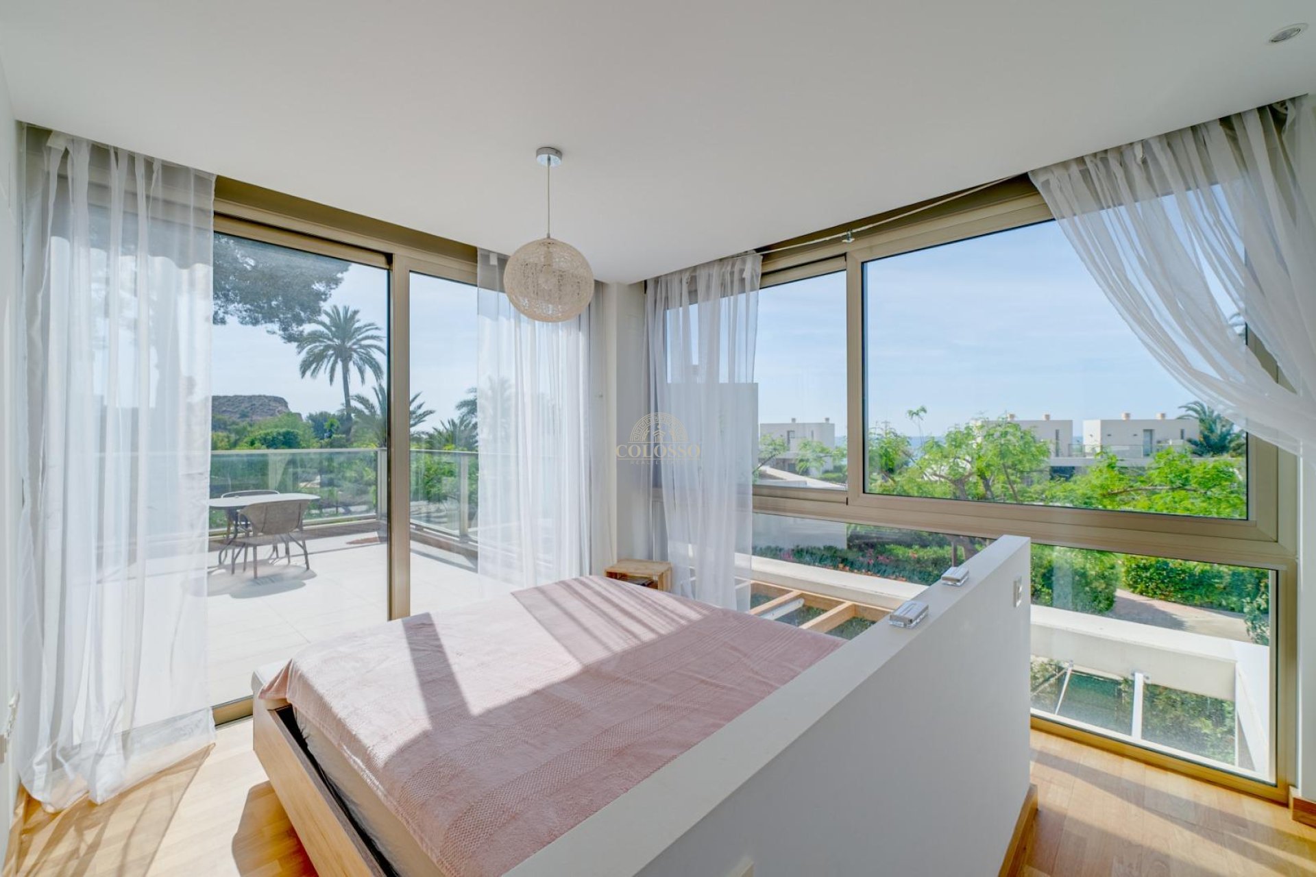 Resale - Villa -
Villajoyosa - Paraiso