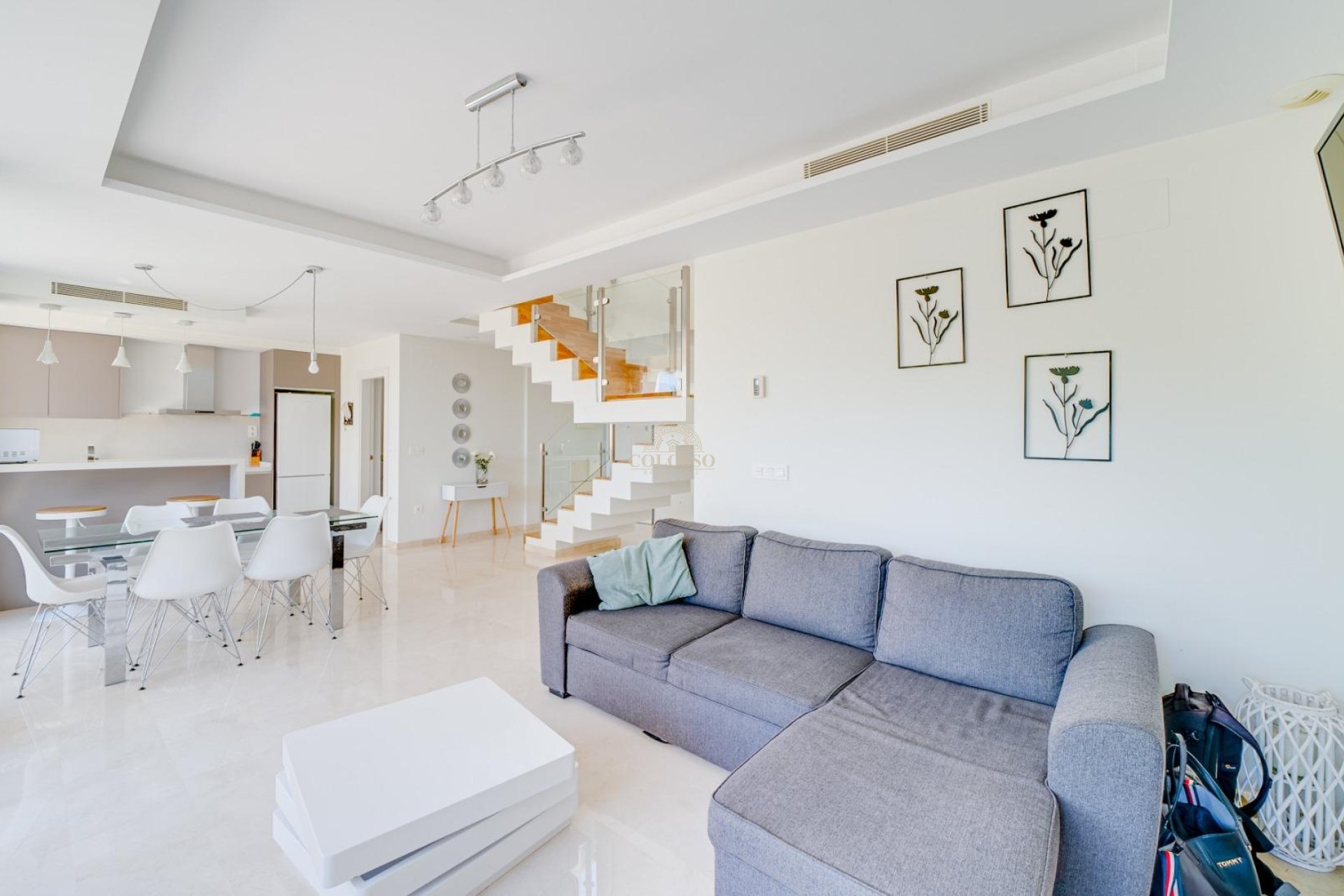 Resale - Villa -
Villajoyosa - Paraiso