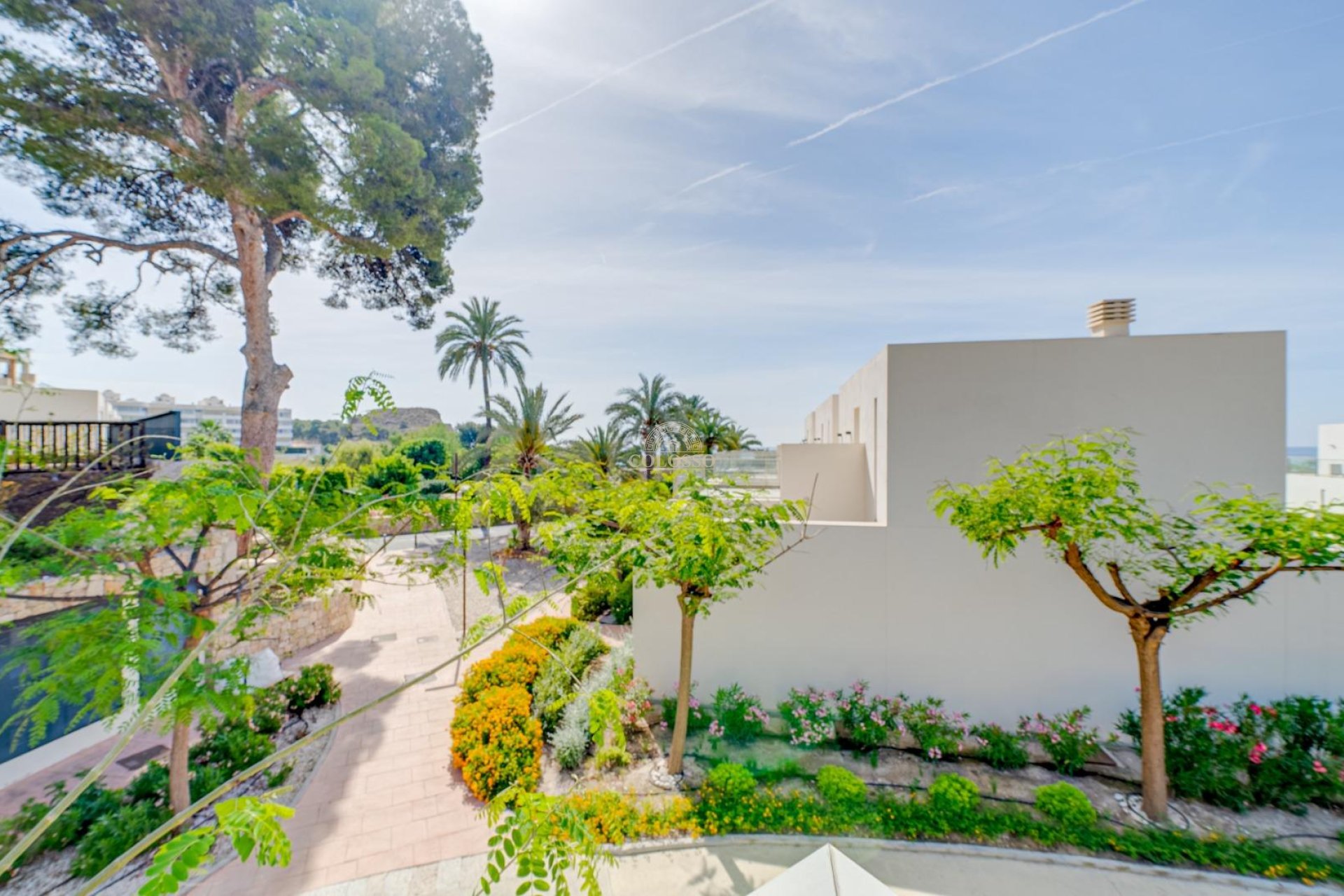 Resale - Villa -
Villajoyosa - Paraiso