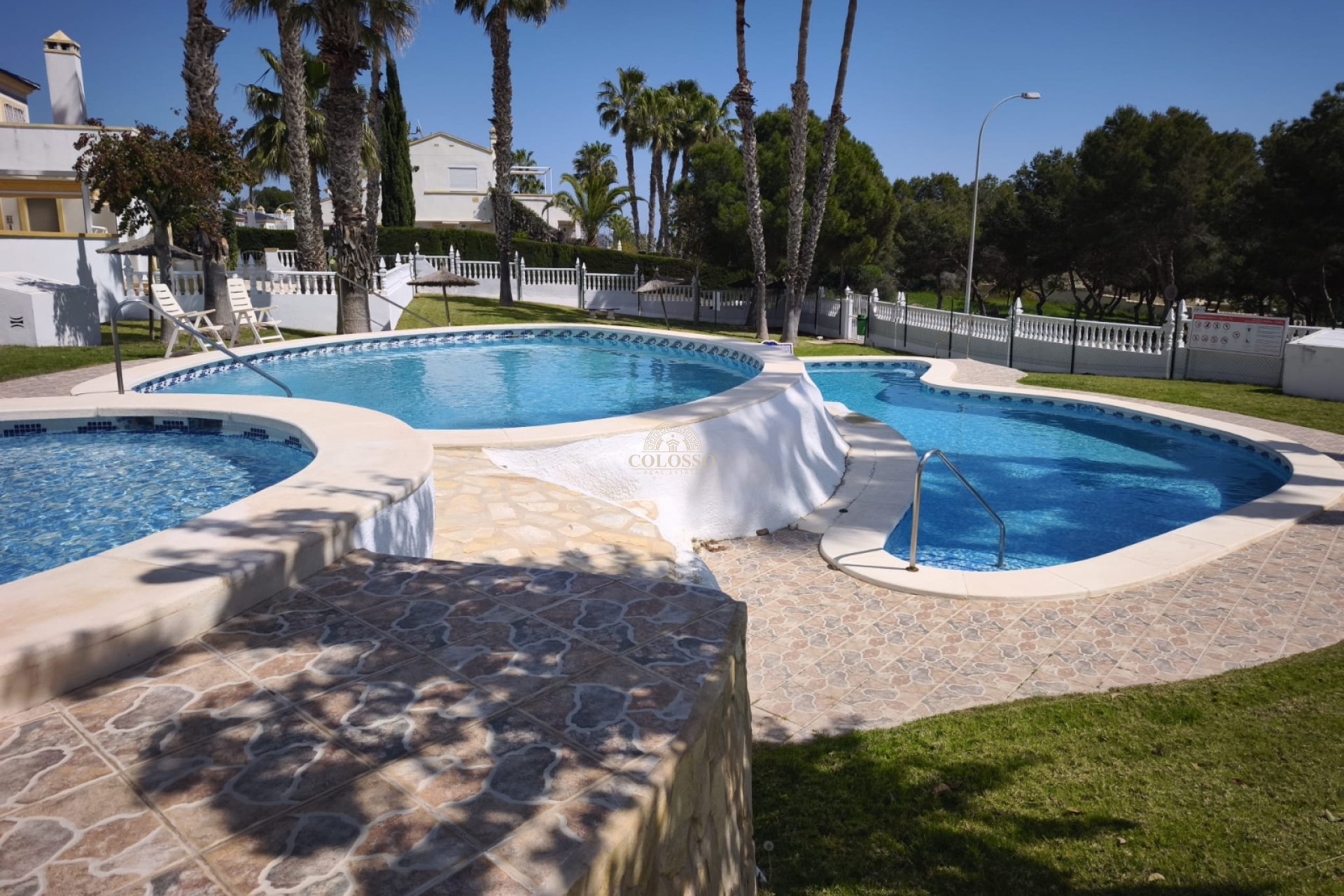 Reventa - Adosado -
Orihuela Costa - Villamartín