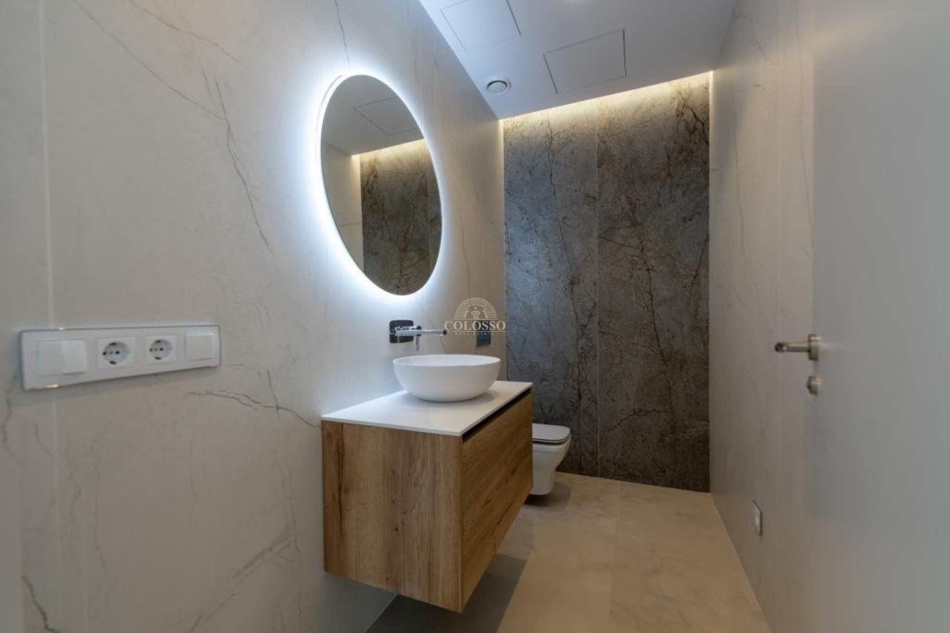 Reventa - Apartamento -
Benidorm - Poniente