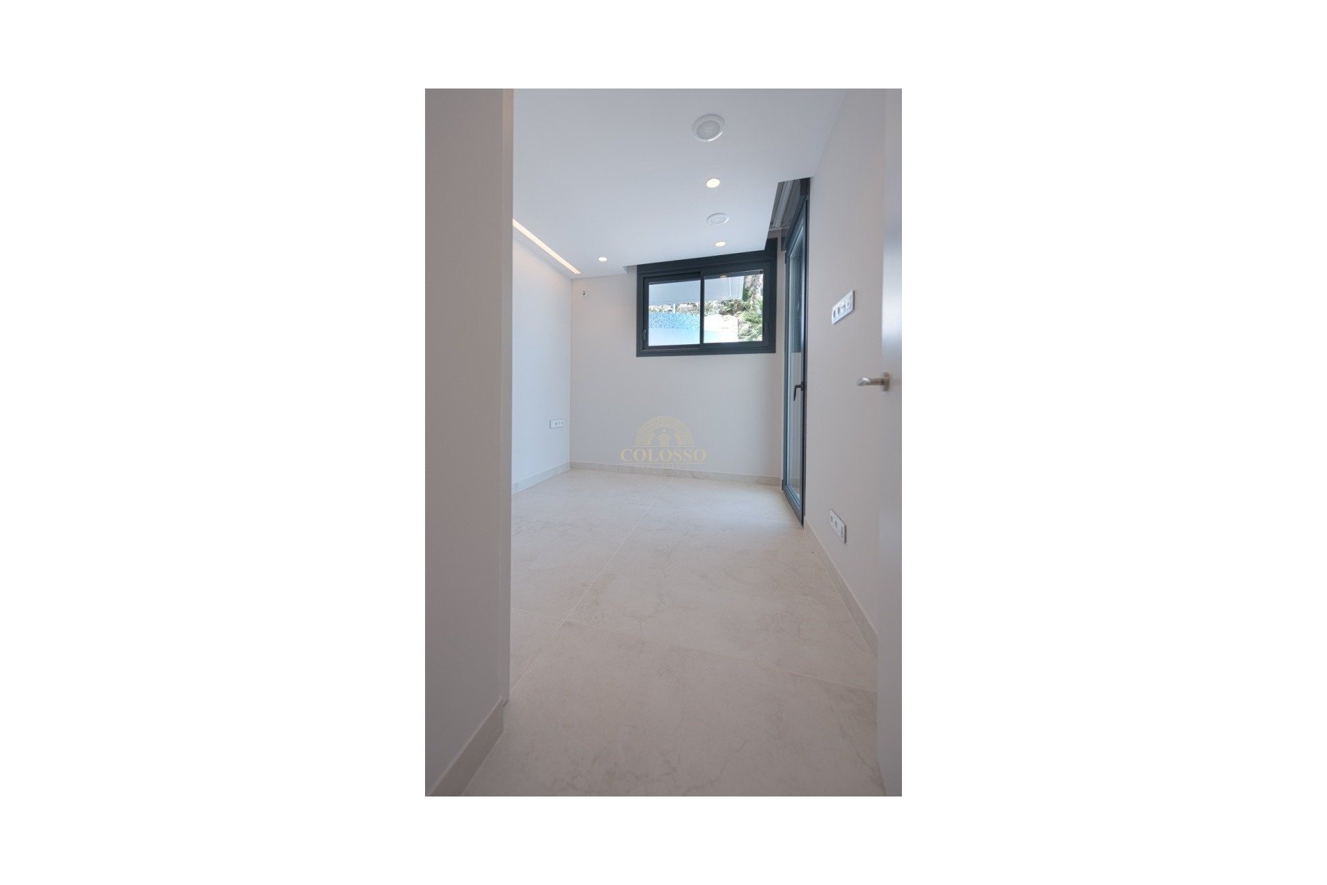 Reventa - Apartamento -
Benidorm - Poniente