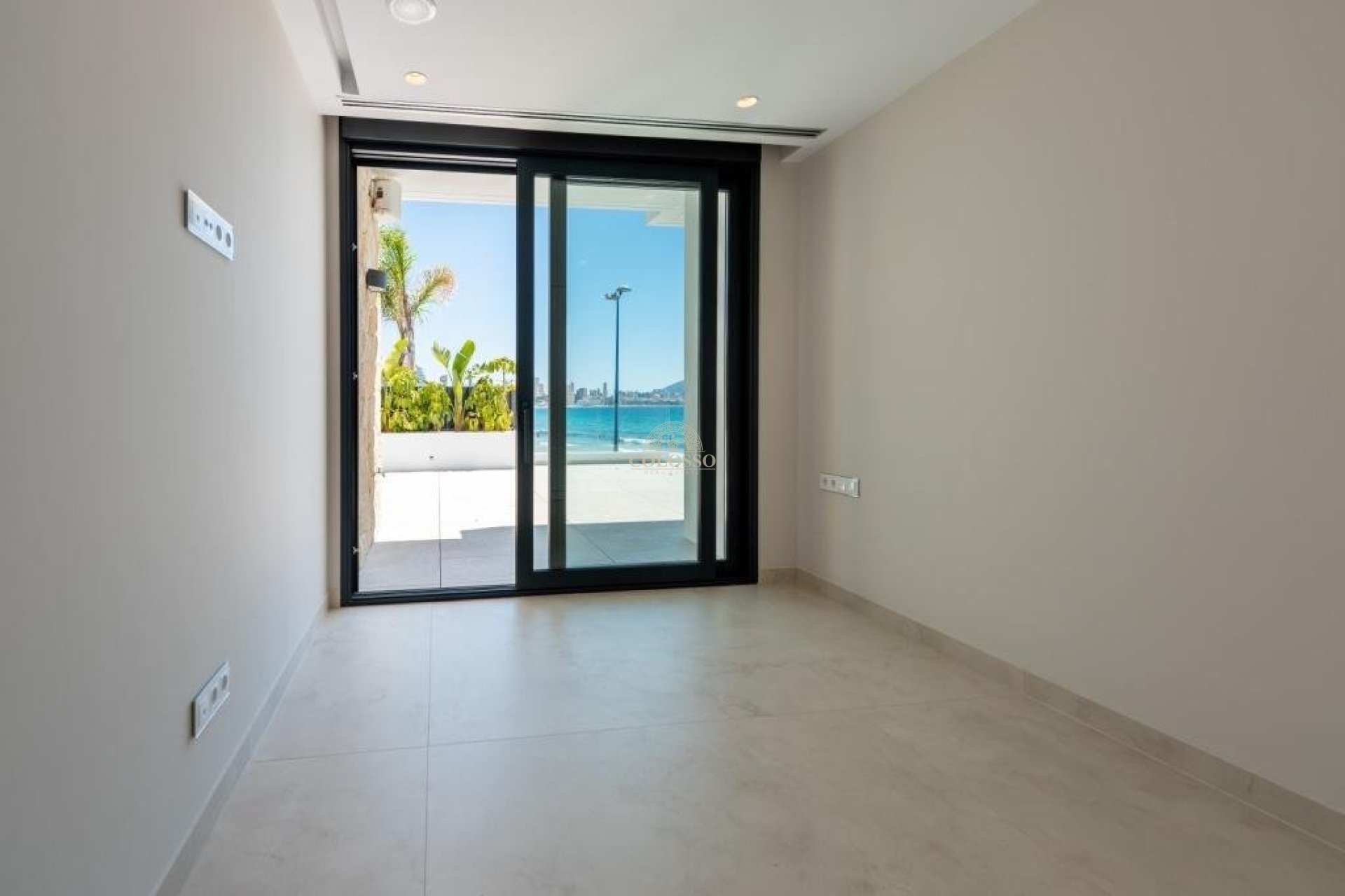 Reventa - Apartamento -
Benidorm - Poniente