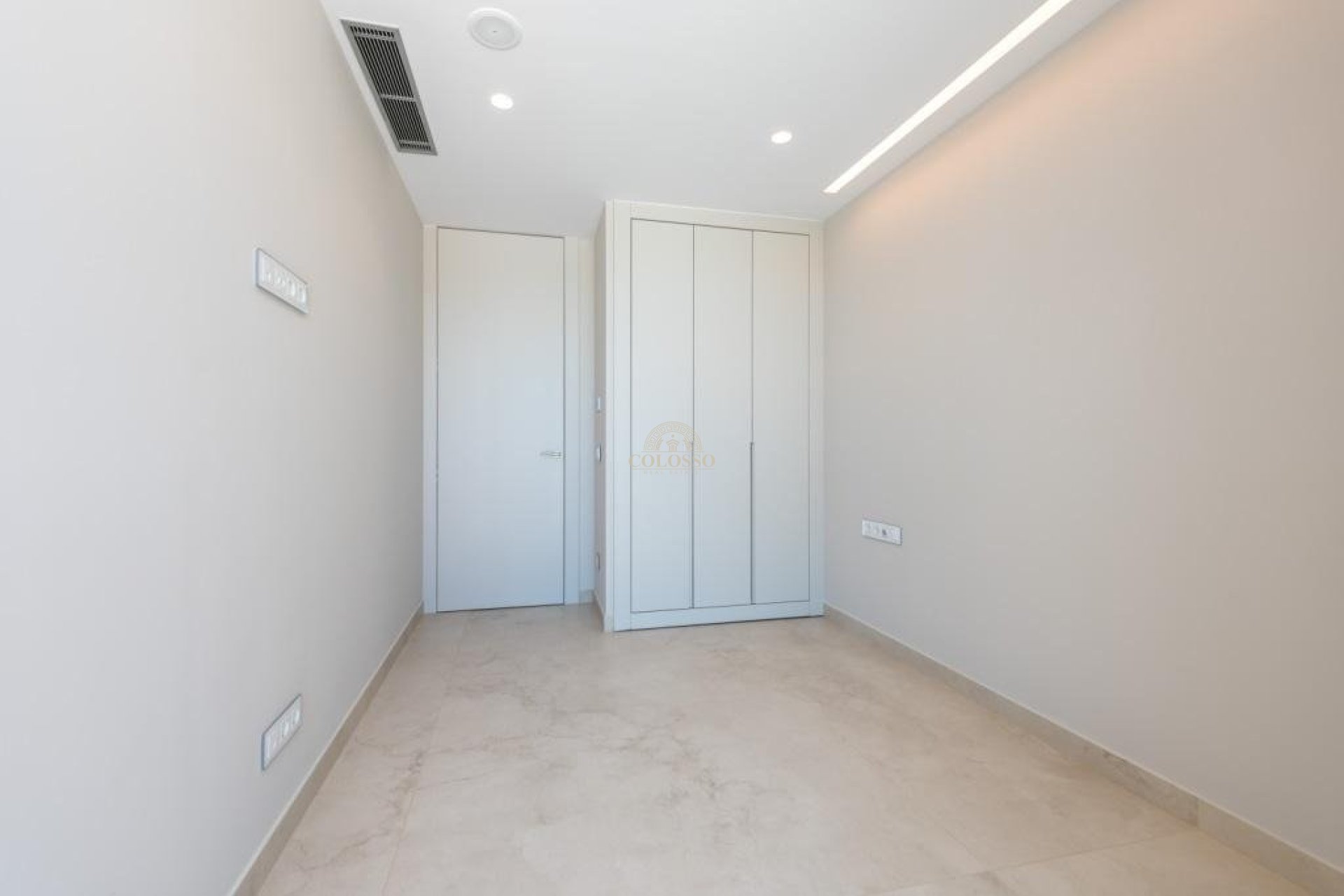 Reventa - Apartamento -
Benidorm - Poniente