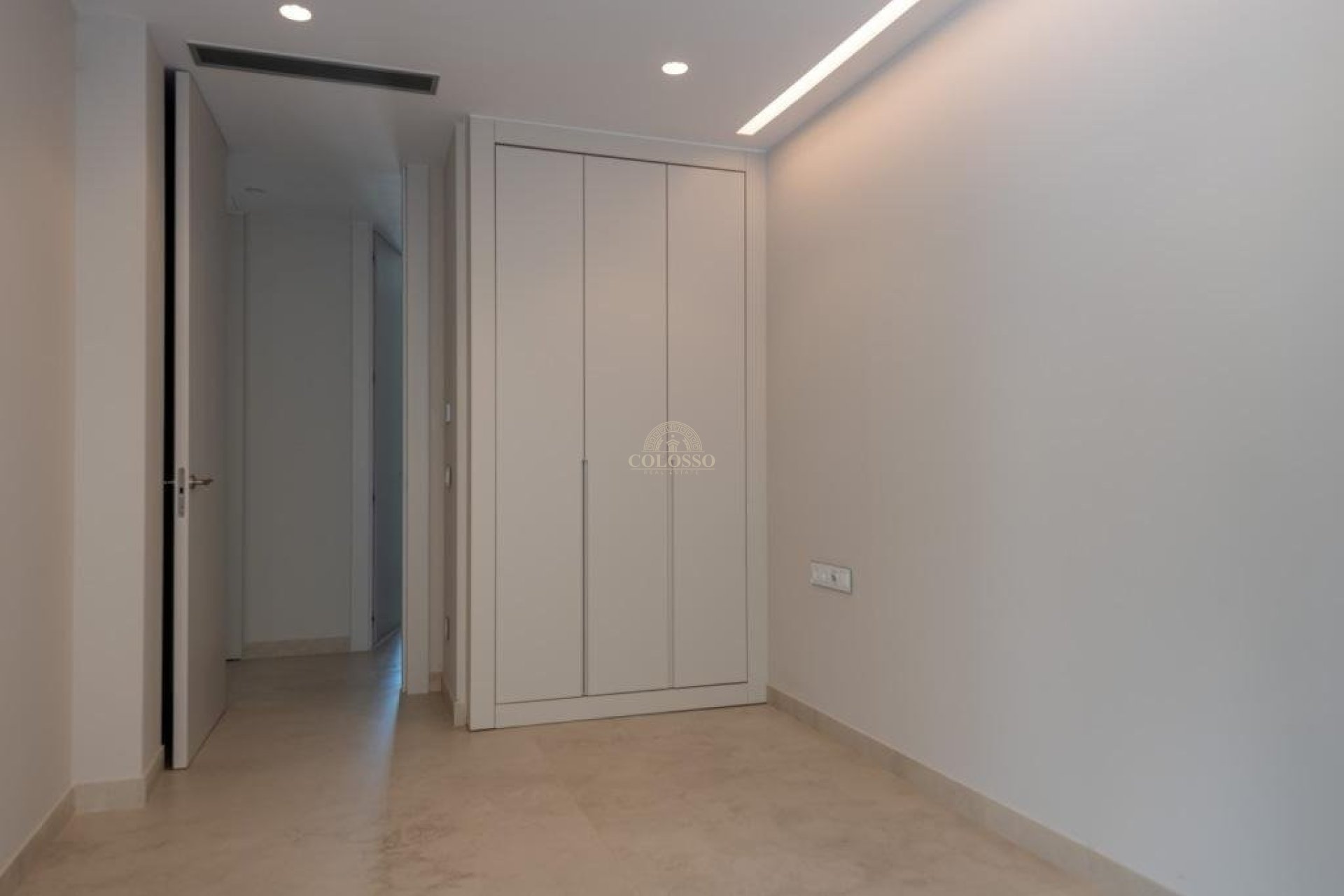 Reventa - Apartamento -
Benidorm - Poniente