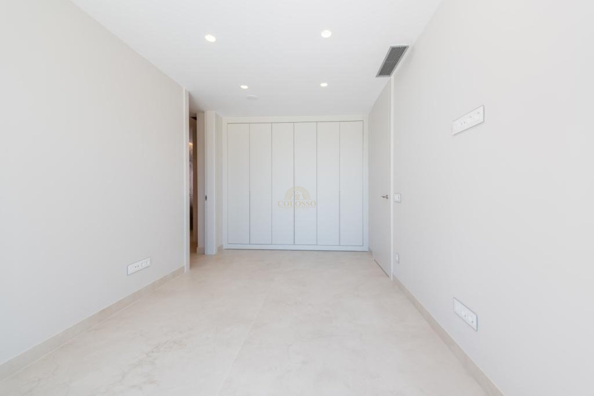 Reventa - Apartamento -
Benidorm - Poniente