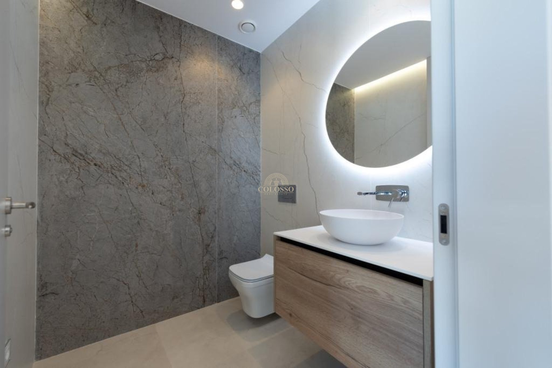 Reventa - Apartamento -
Benidorm - Poniente