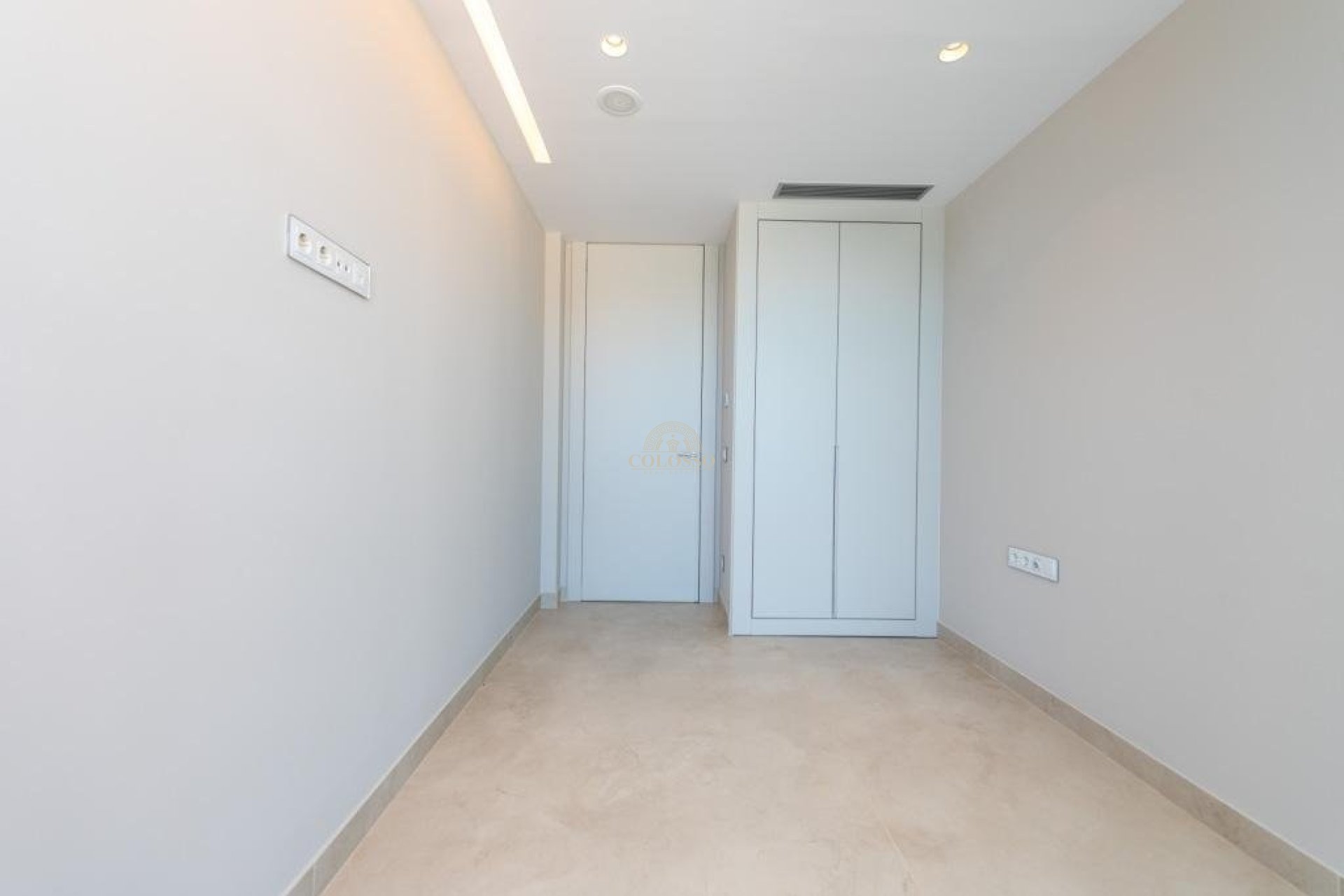 Reventa - Apartamento -
Benidorm - Poniente