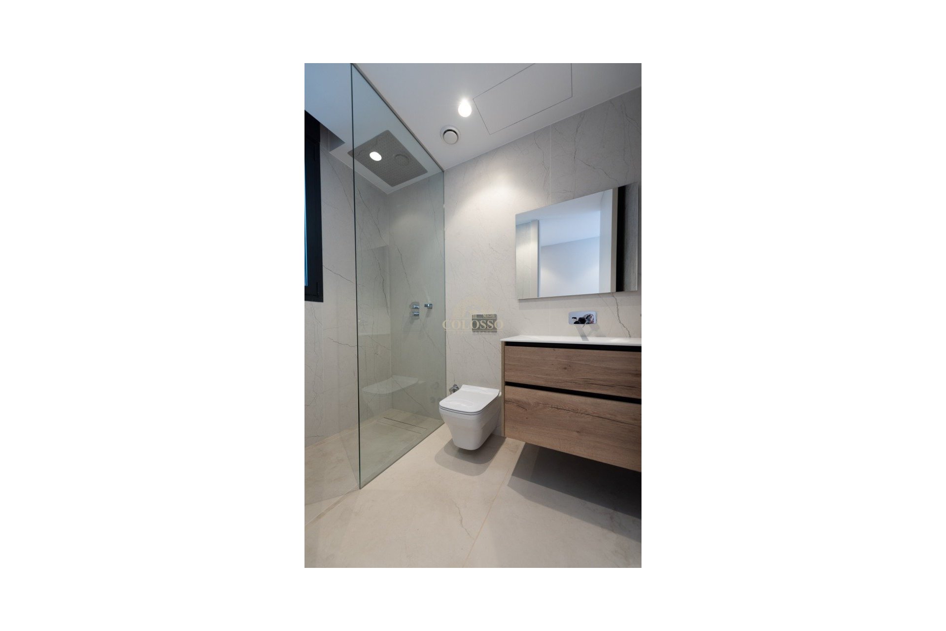 Reventa - Apartamento -
Benidorm - Poniente