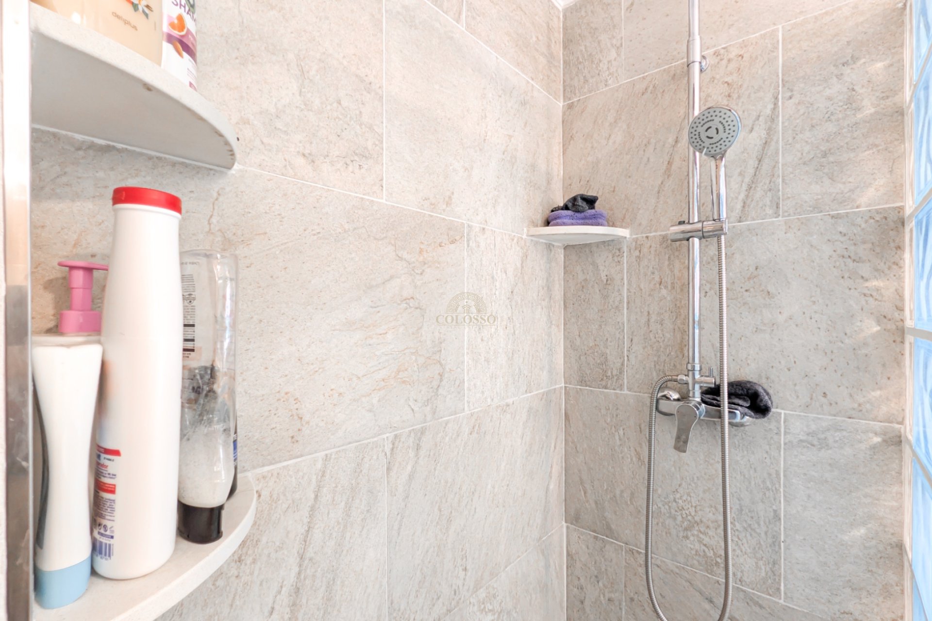 Reventa - Apartamento / piso -
Rafal