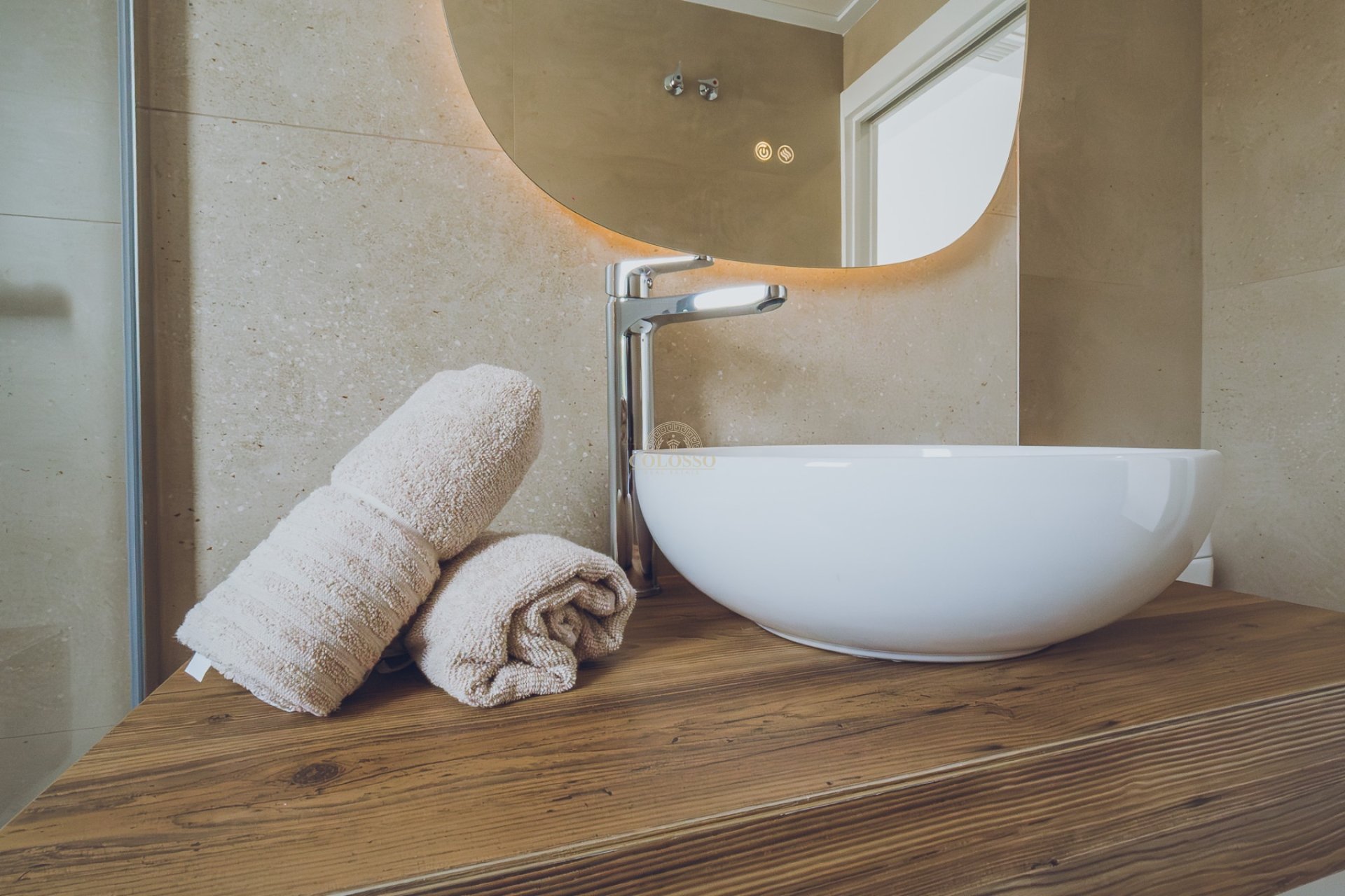 Reventa - Apartamento -
Redován