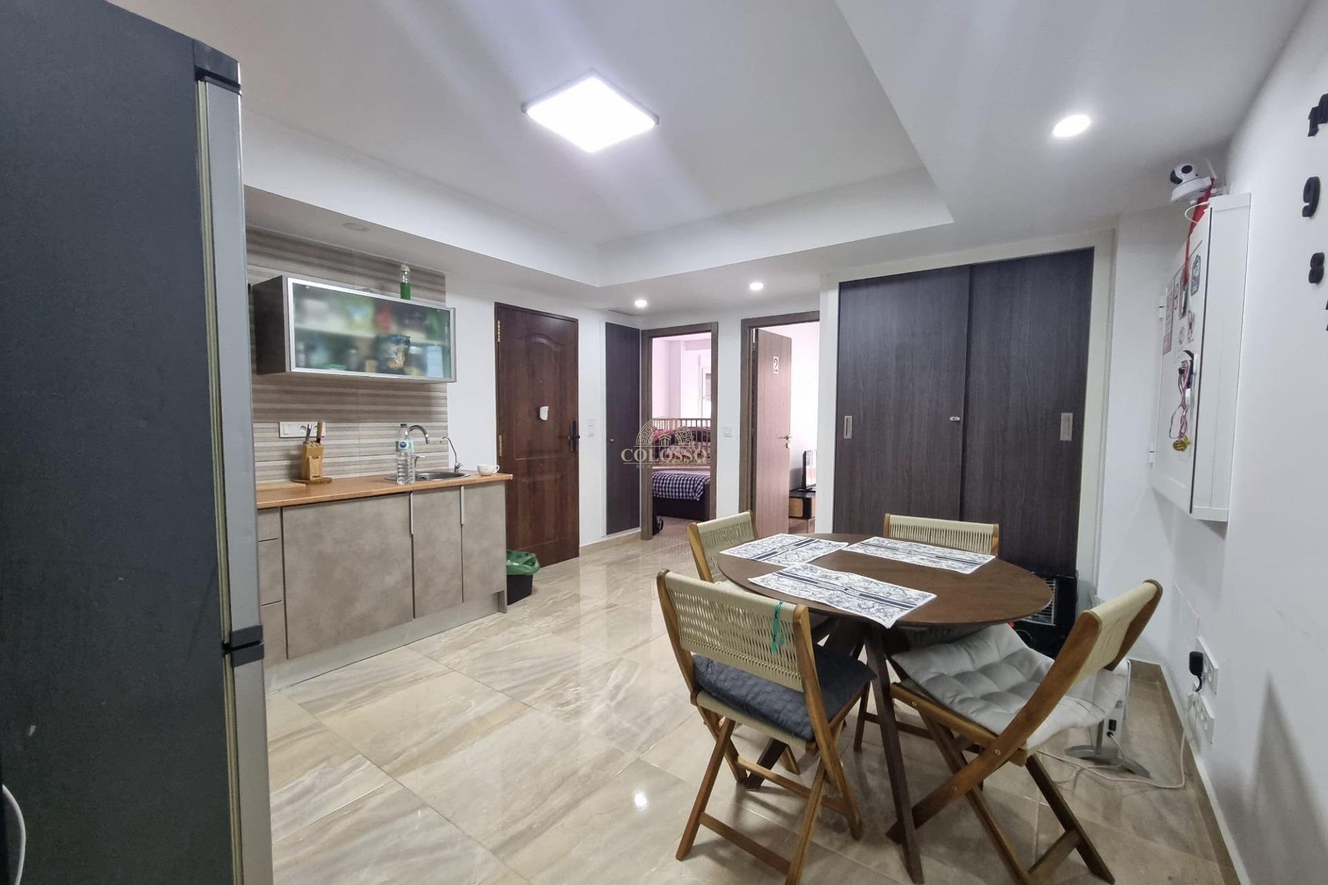 Reventa - Apartamento -
Torrevieja - Centro
