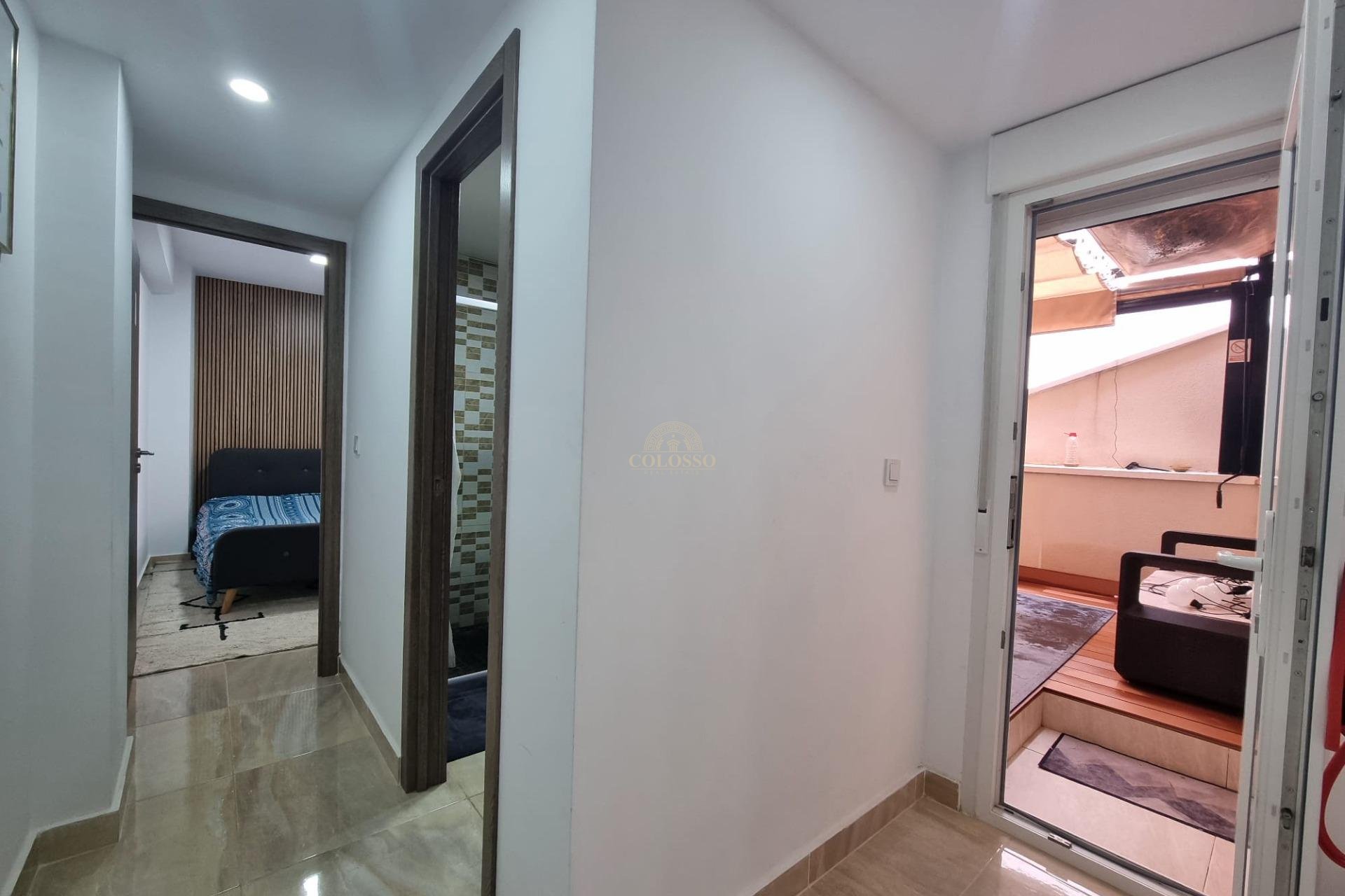 Reventa - Apartamento -
Torrevieja - Centro