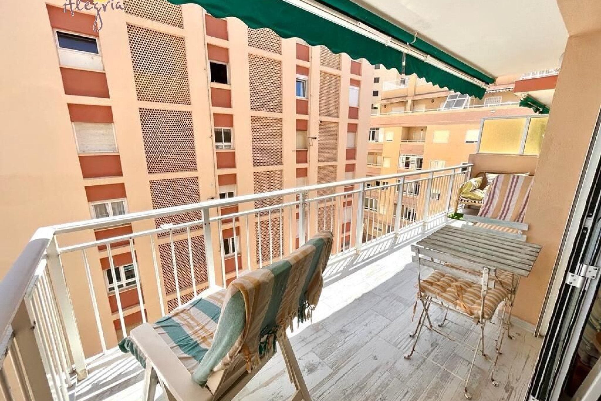 Reventa - Apartamento -
Torrevieja - Playa del Cura