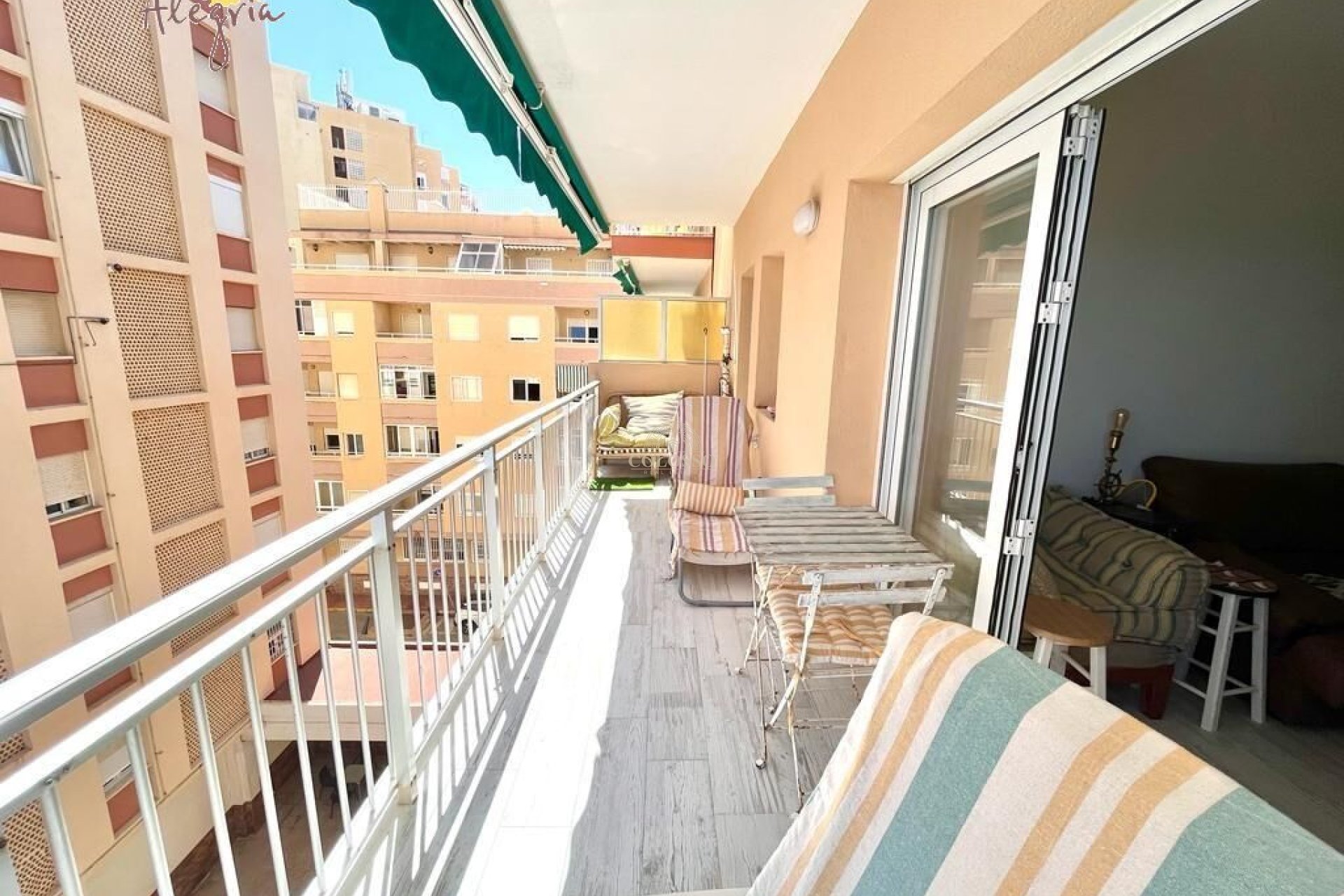 Reventa - Apartamento -
Torrevieja - Playa del Cura