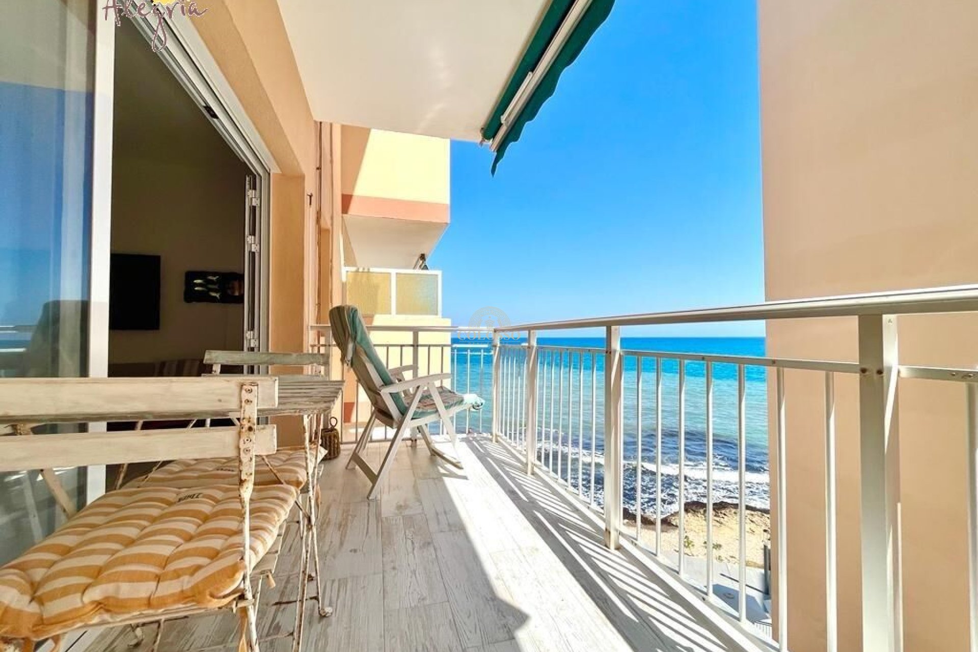 Reventa - Apartamento -
Torrevieja - Playa del Cura