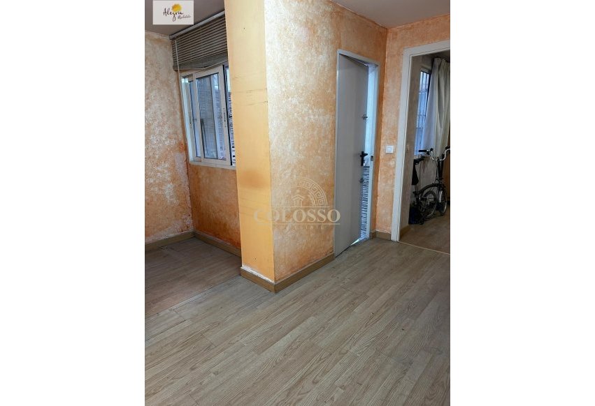Reventa - Apartamento -
Valencia - Nou Moles