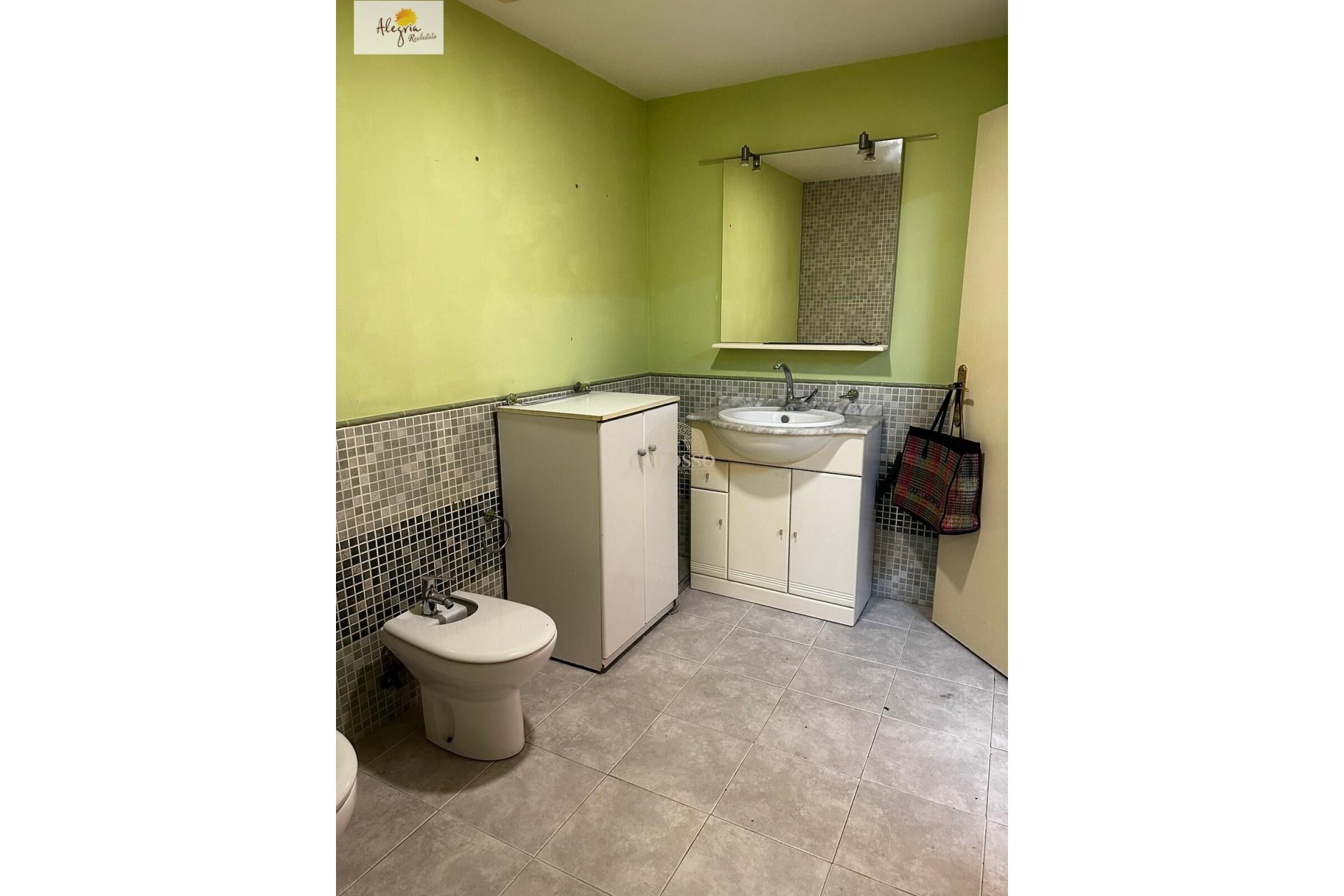 Reventa - Apartamento -
Valencia - Nou Moles