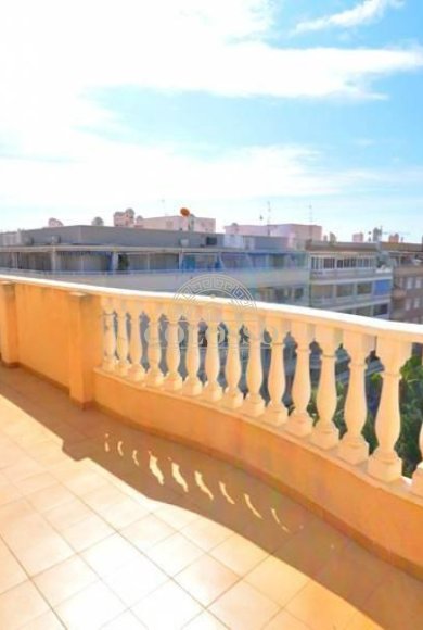 Reventa - Ático -
Torrevieja - Playa del Cura