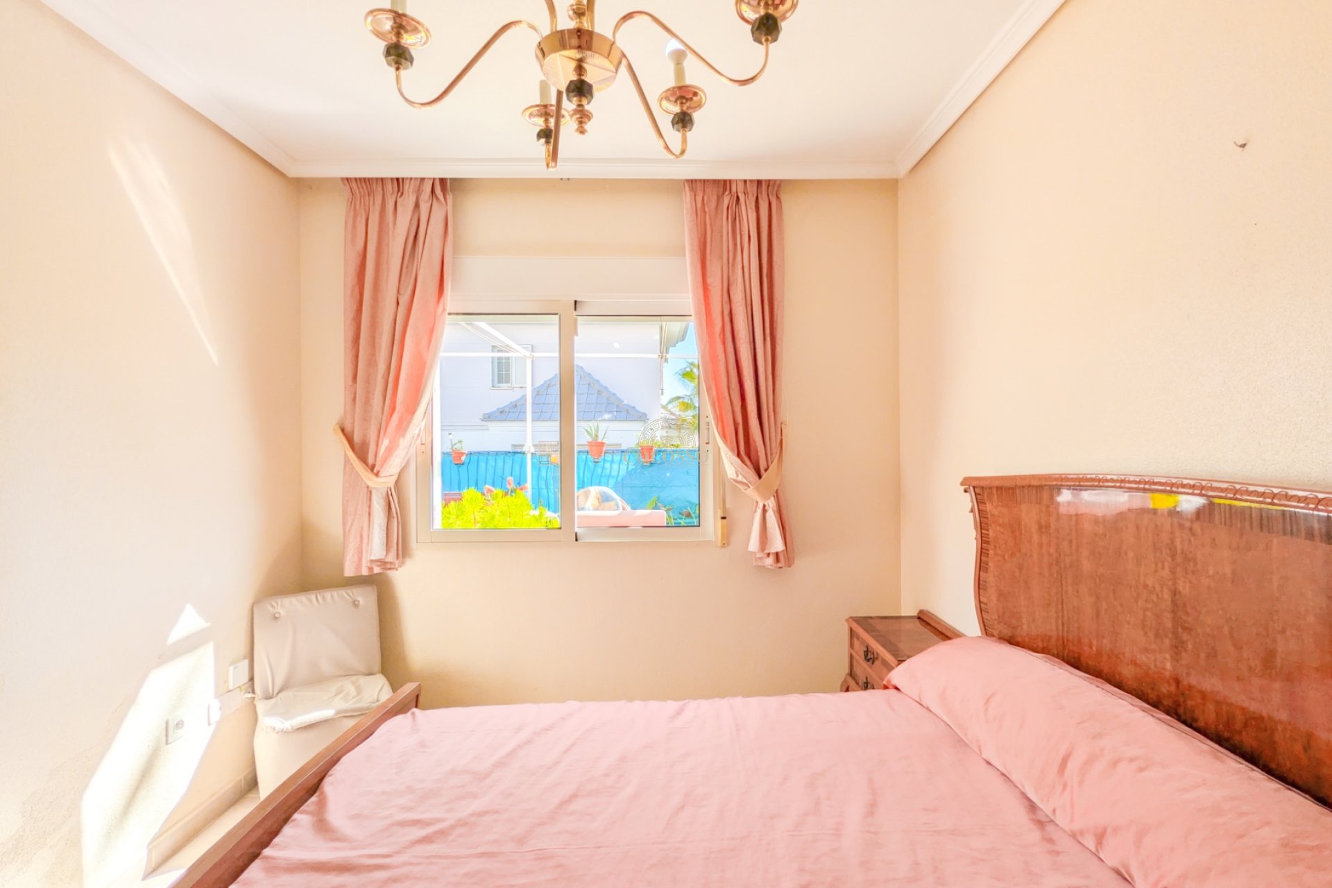 Reventa - Bungalow Planta Baja -
Torrevieja - La veleta