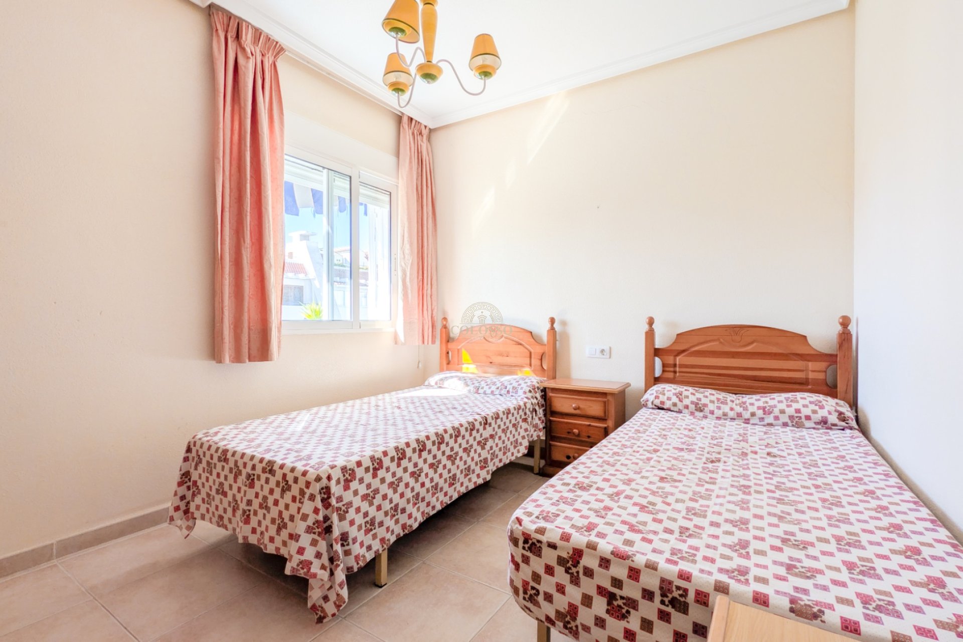 Reventa - Bungalow Planta Baja -
Torrevieja - La veleta