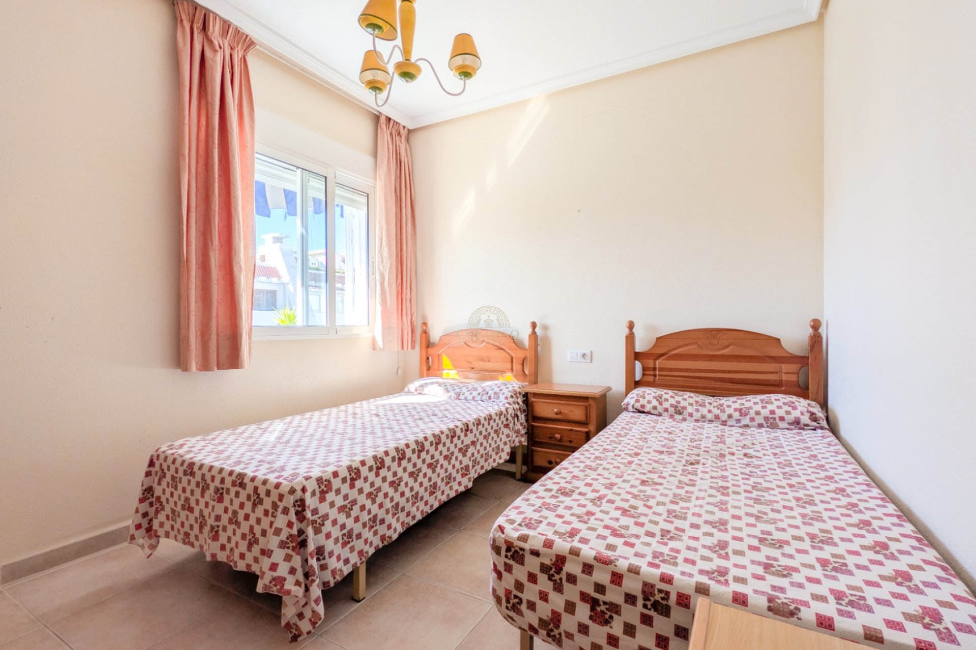 Reventa - Bungalow Planta Baja -
Torrevieja - La veleta