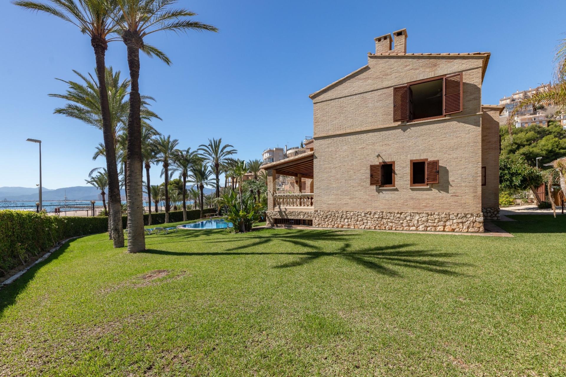 Reventa - Casa -
Cullera - Cap Blanc