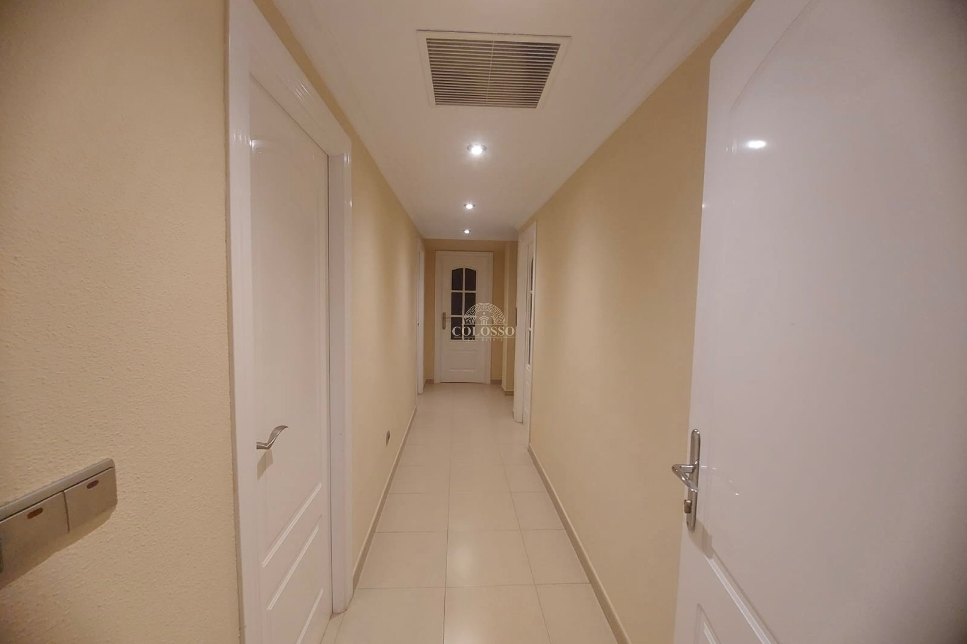 Reventa - Casa -
Orihuela