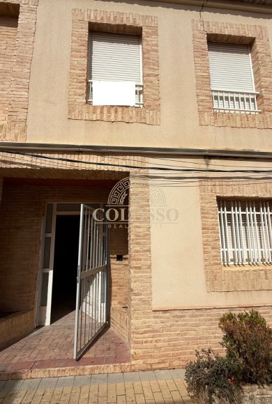 Reventa - Casa -
Rafal