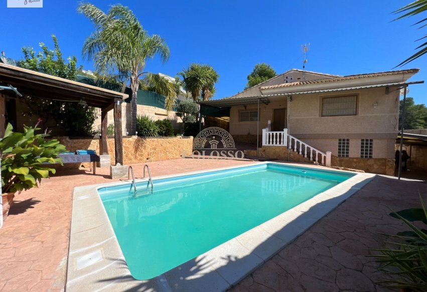 Reventa - Chalet -
Godelleta - El bosque