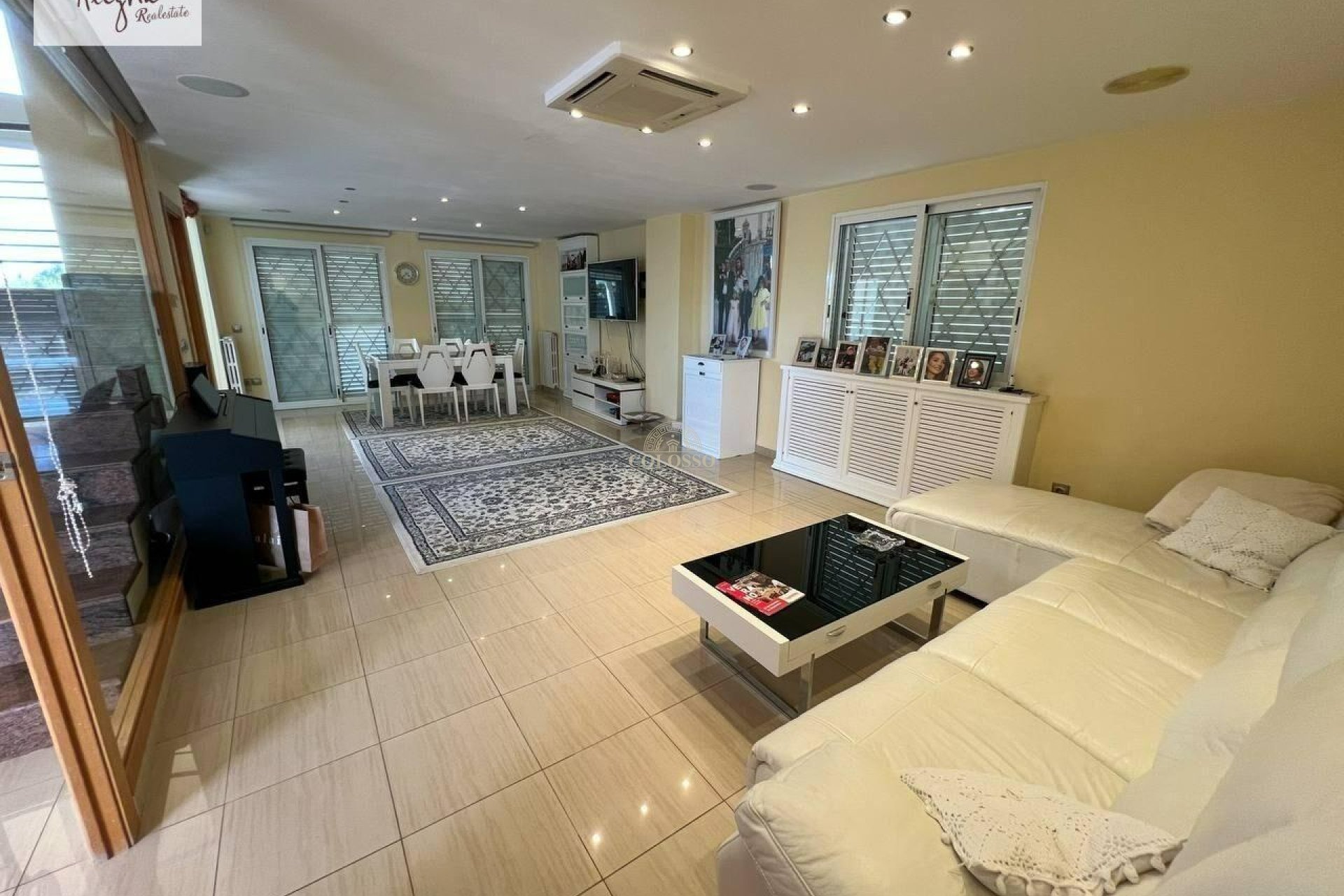 Reventa - Chalet -
Manises - Calle mayor-Masia de la Cova