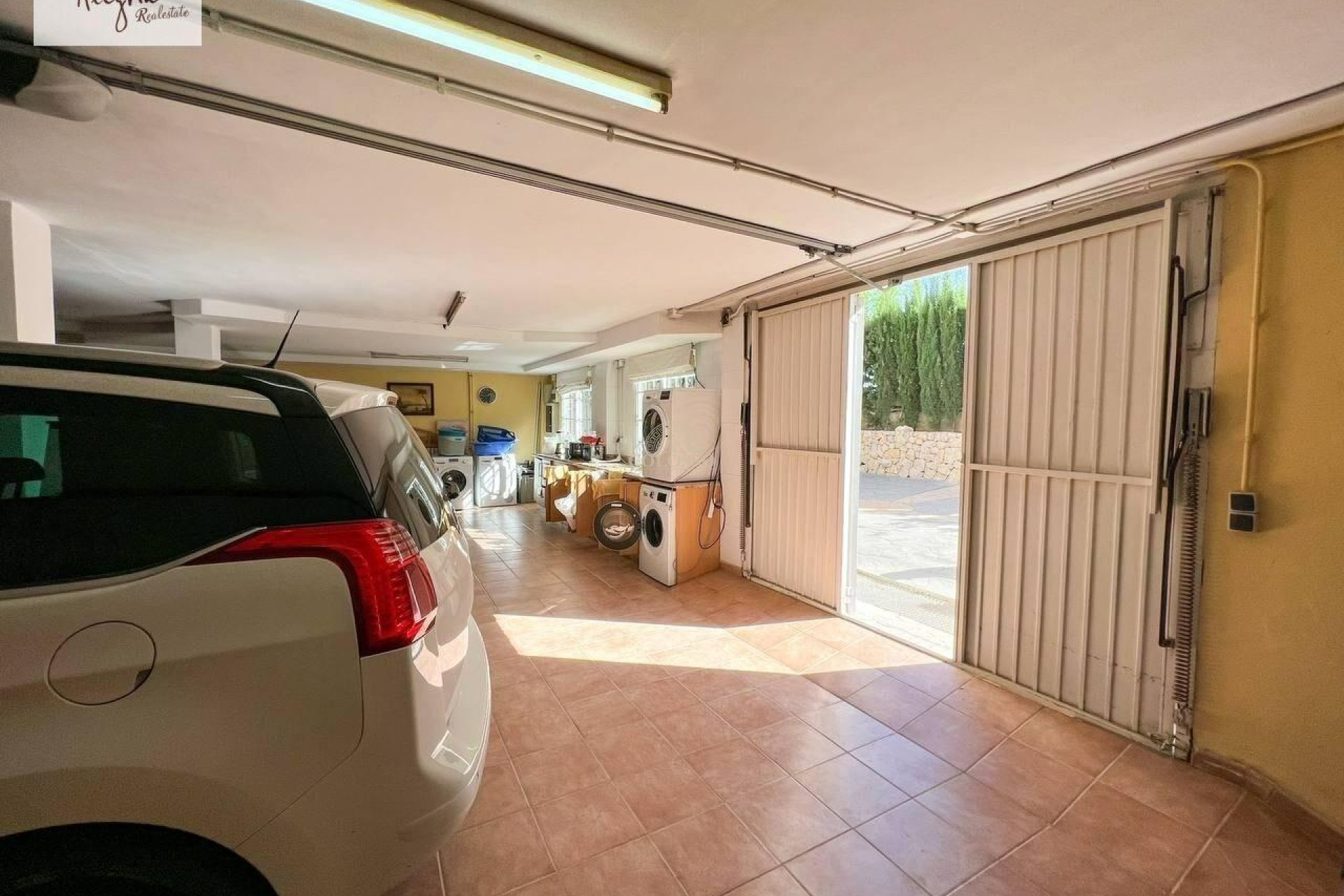 Reventa - Chalet -
Manises - Calle mayor-Masia de la Cova
