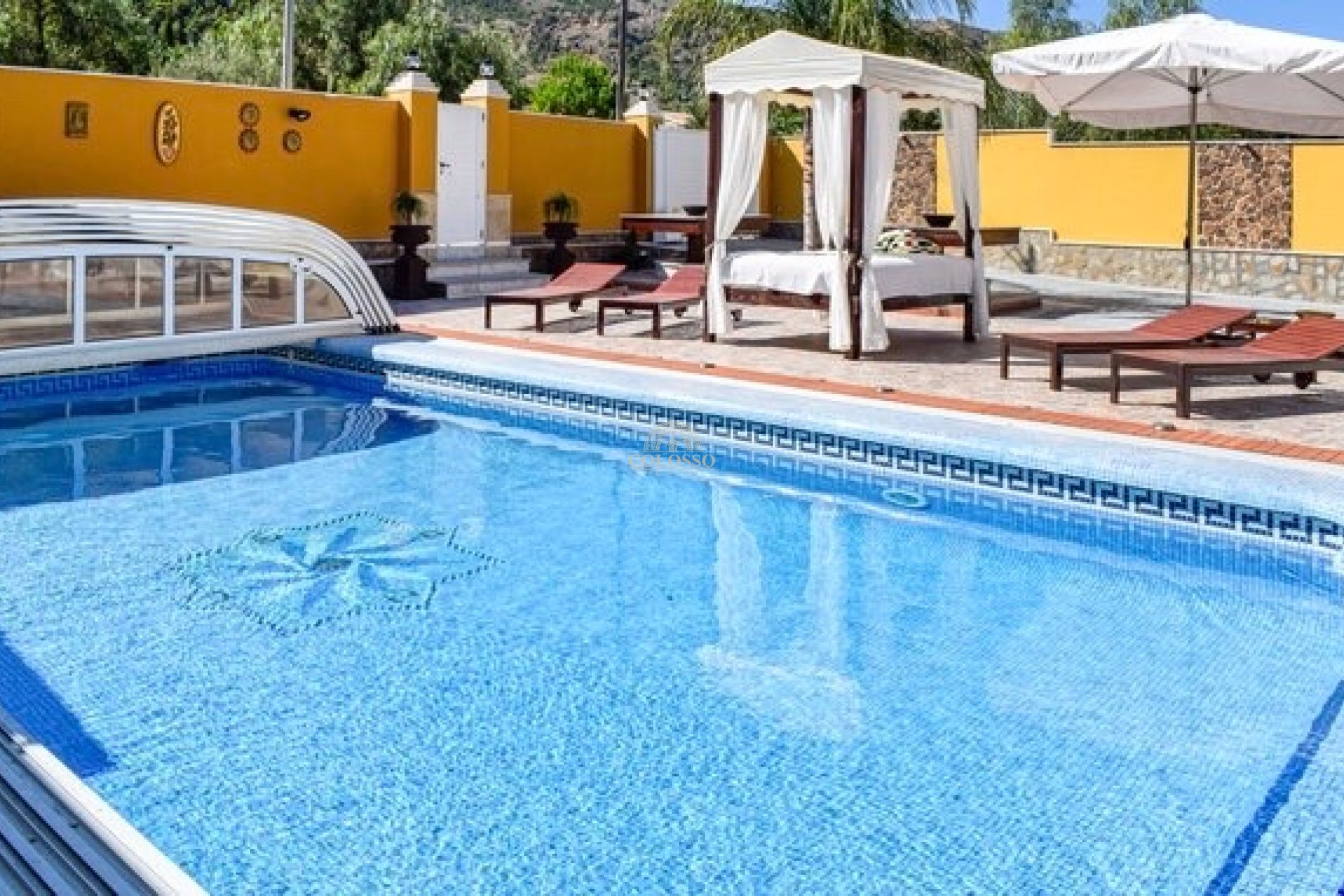 Reventa - Chalet -
Orihuela