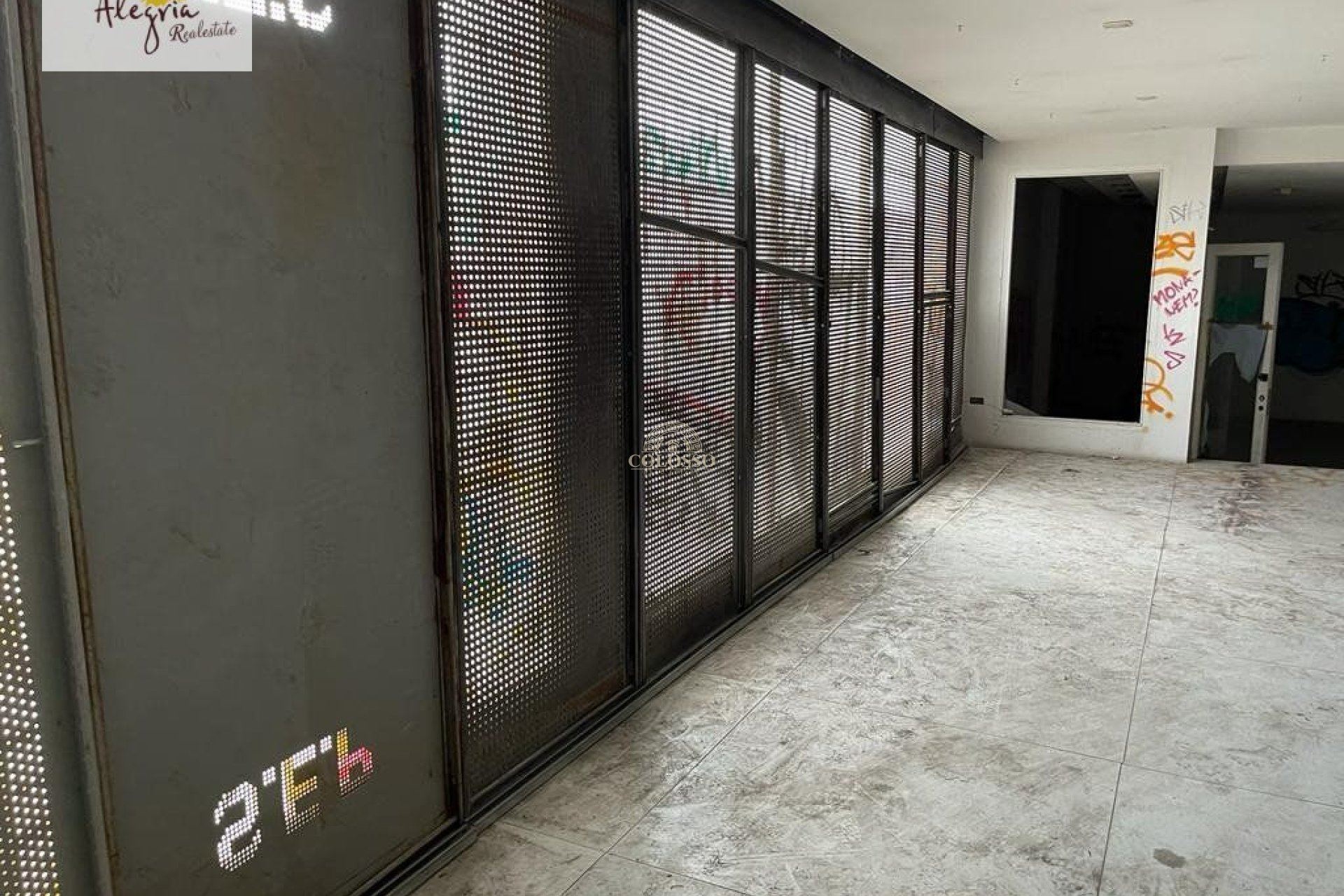 Reventa - Edificio -
Gandía - Barrio de corea